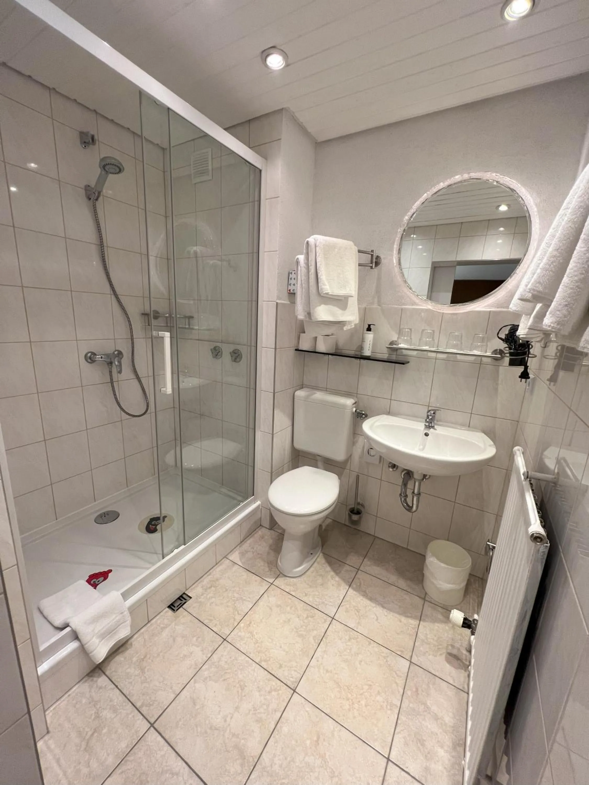 Bathroom in Aparthotel Deutschmeister