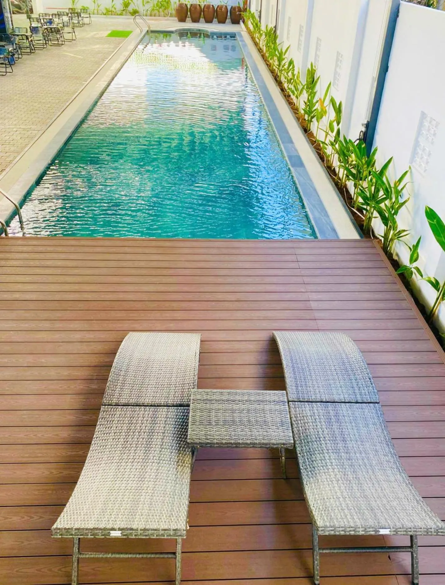 Swimming pool in Apple Hotel