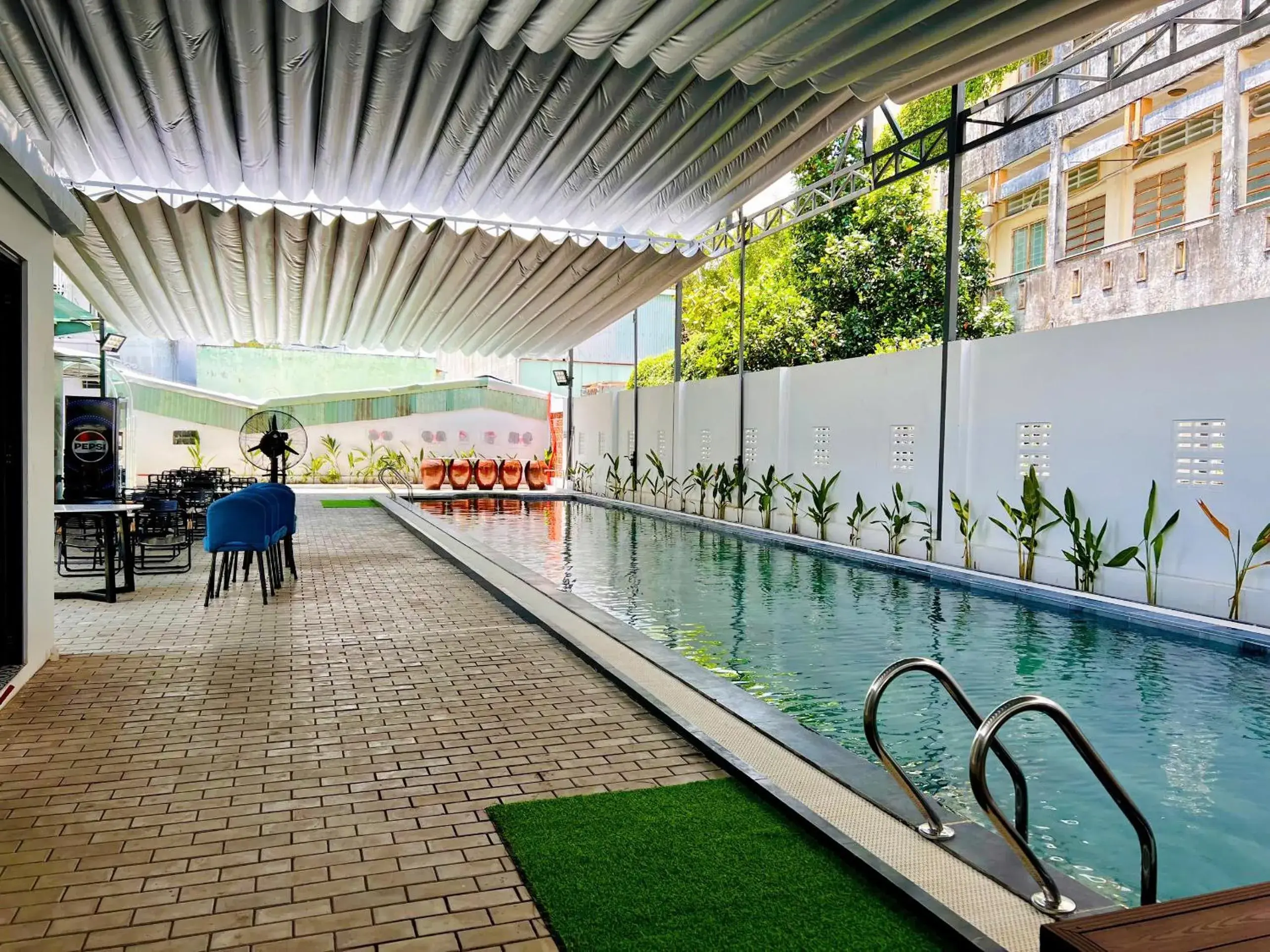 Family Room - single occupancy in Apple Hotel Family Room - single occupancy in Apple Hotel