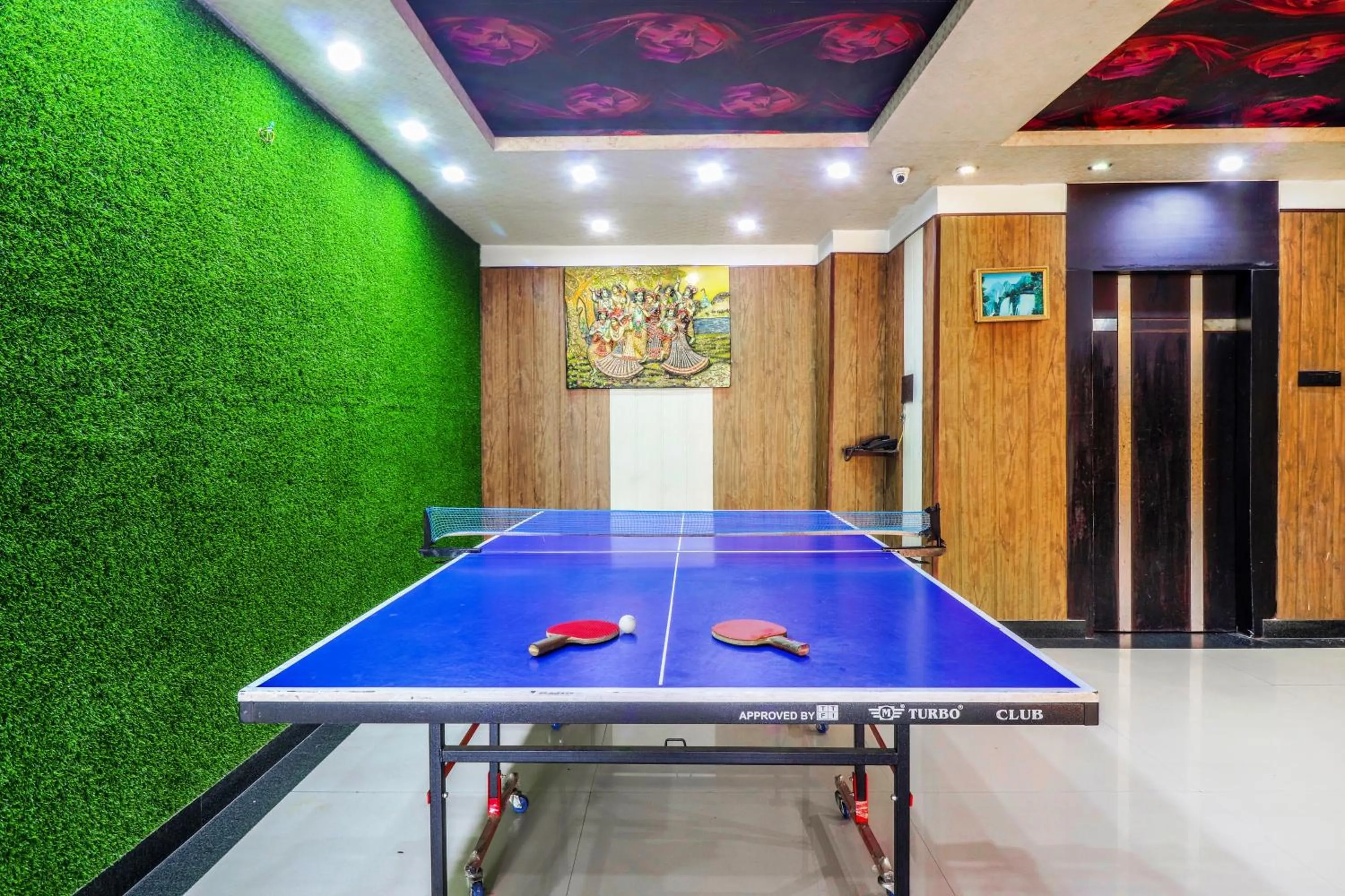Game Room in Oaktel Hotel Grand Shiva Near Ganga Ghat