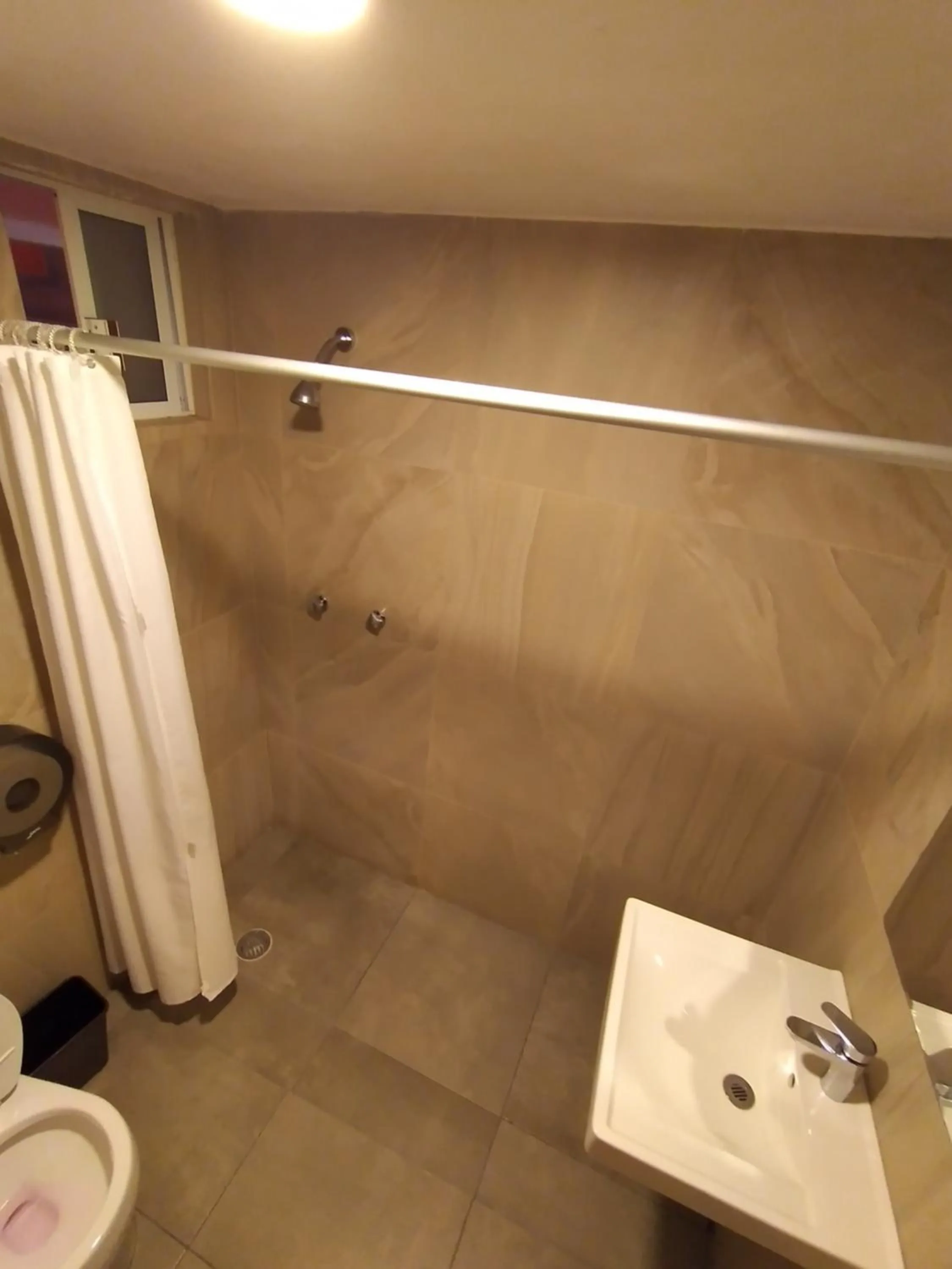 Bathroom in HOTEL SAN JOSE