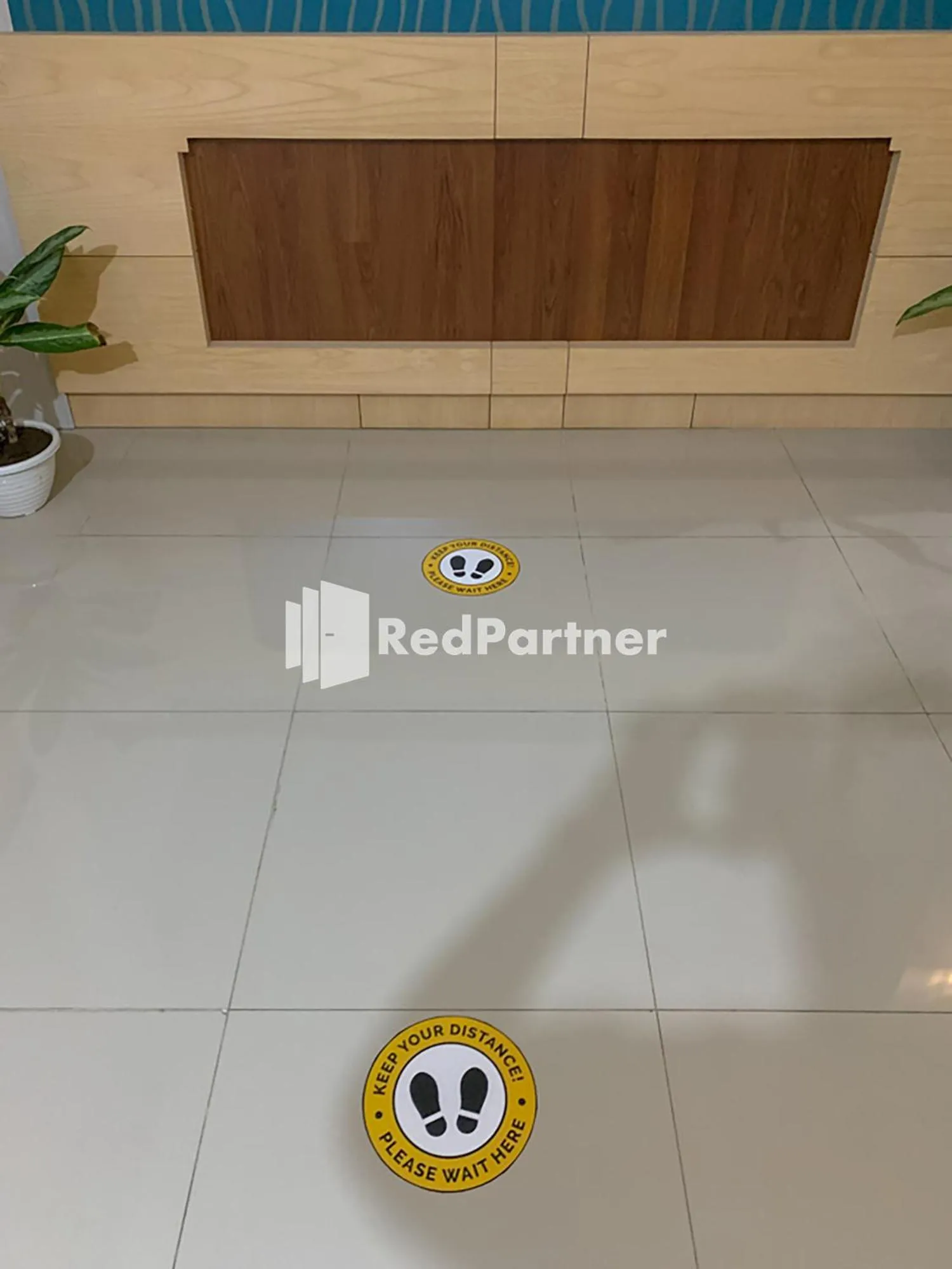 Lobby or reception in RedDoorz Syariah At Hotel Nuri Indah Dongkelan Yogyakarta