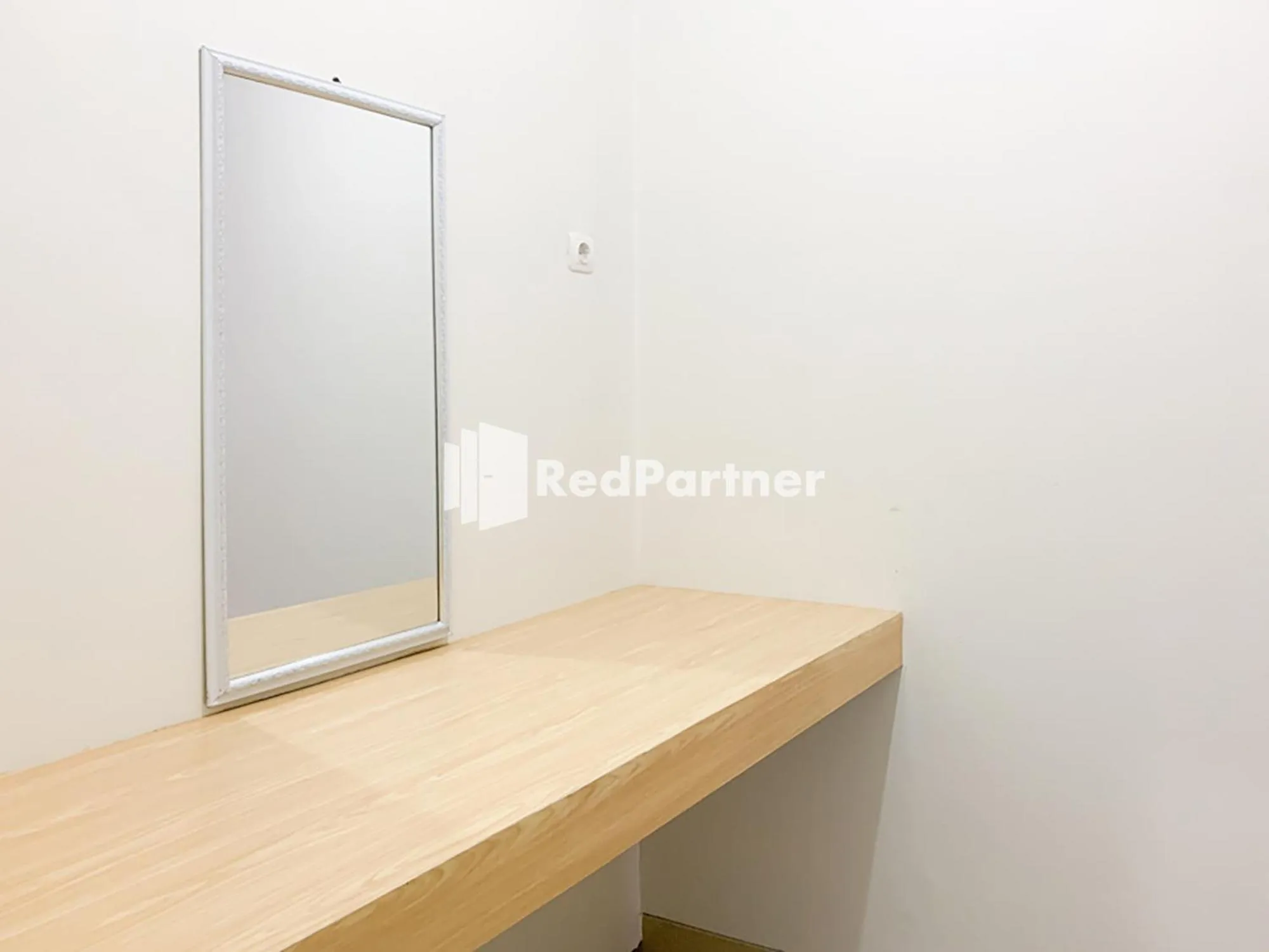 Bedroom in RedDoorz Syariah At Hotel Nuri Indah Dongkelan Yogyakarta