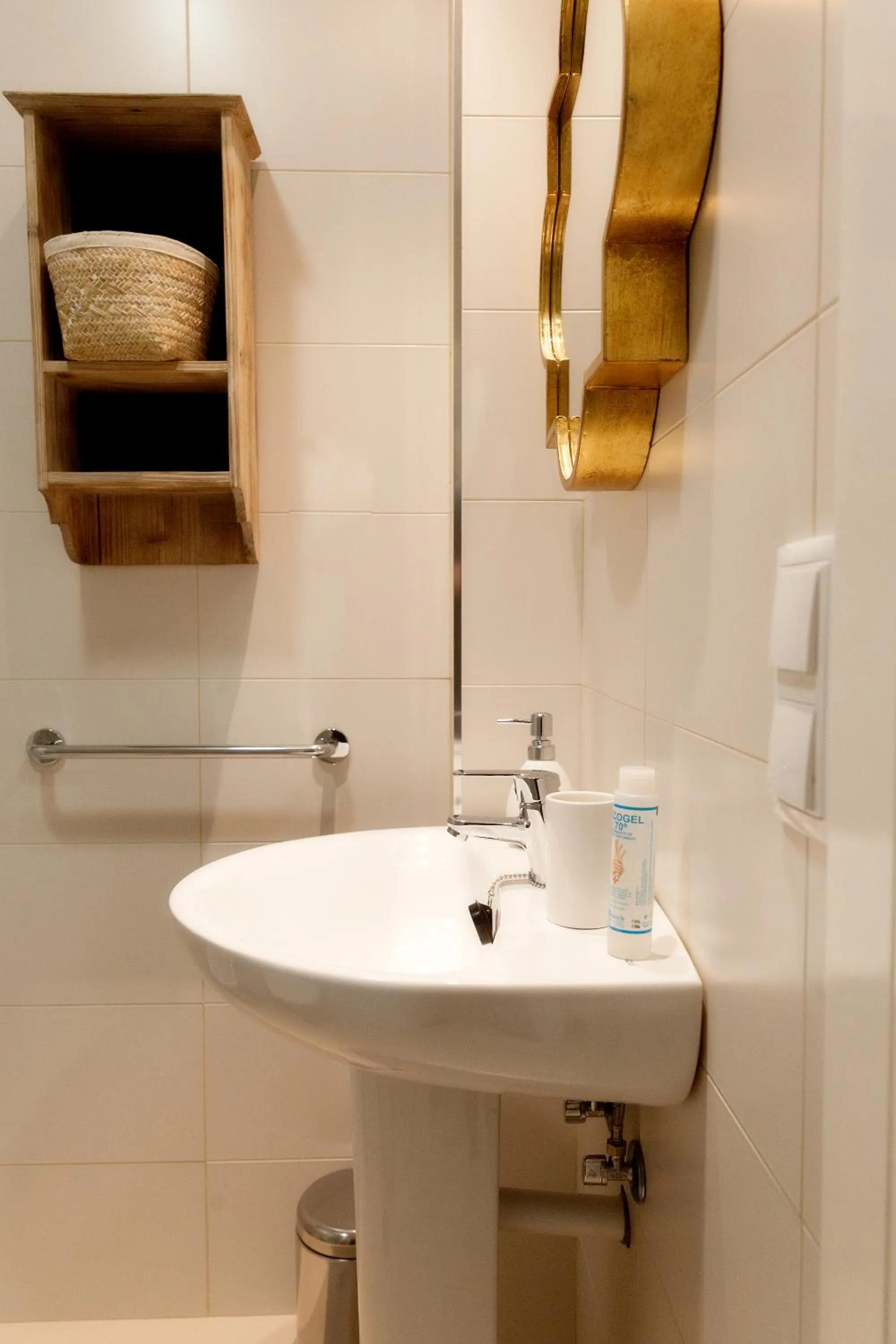 Bathroom in CASA RECTORAL DE SAN EUSEBIO