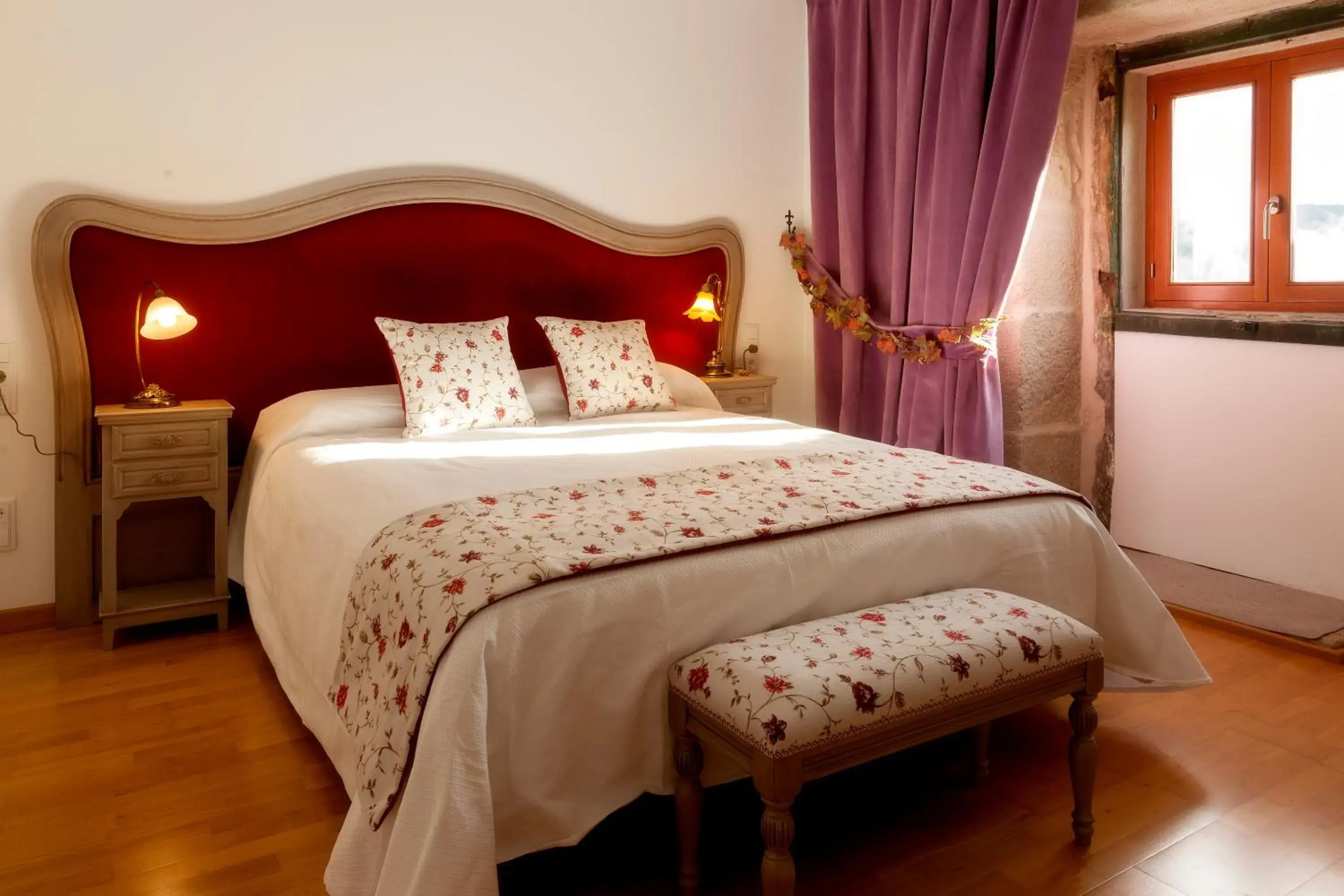 Double or Twin Room with Garden View in CASA RECTORAL DE SAN EUSEBIO Double or Twin Room with Garden View in CASA RECTORAL DE SAN EUSEBIO