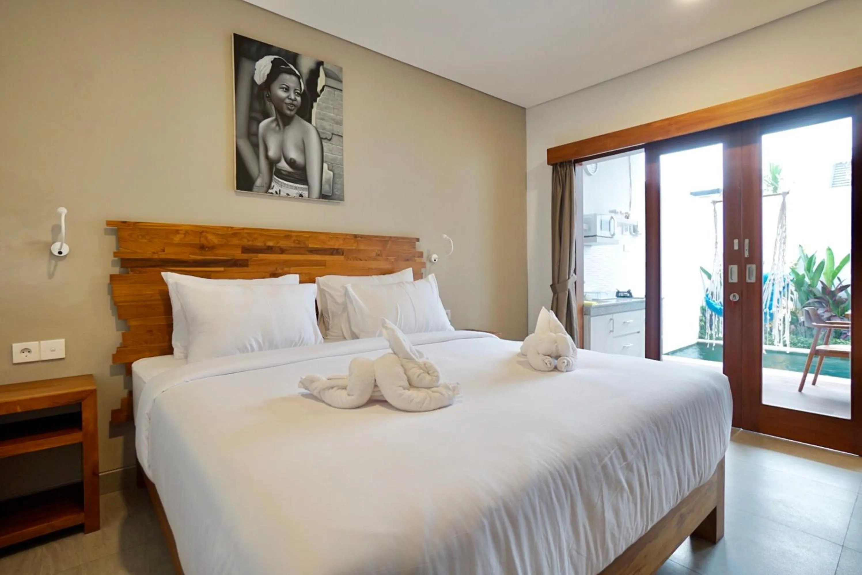 Bedroom, Bed in Belle Astina