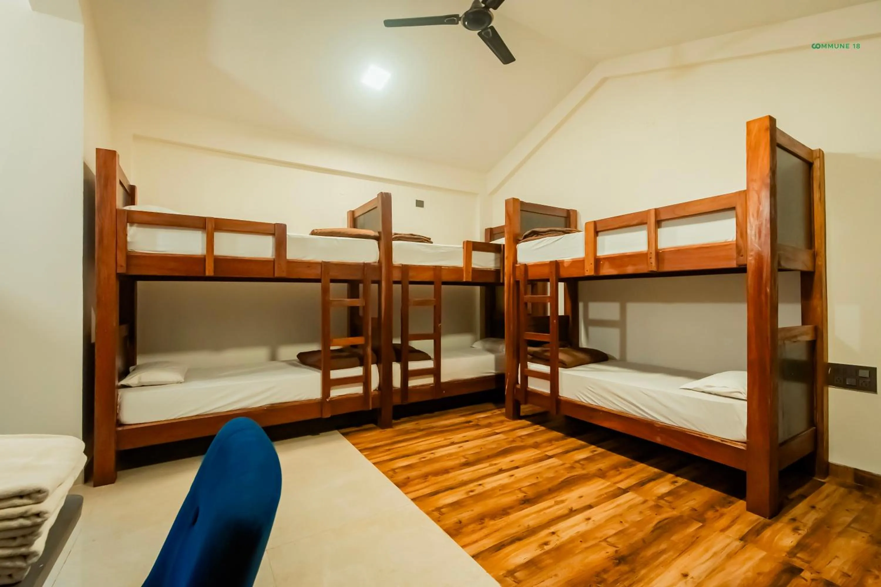 Bed in Commune18 Resort Chikmagalur