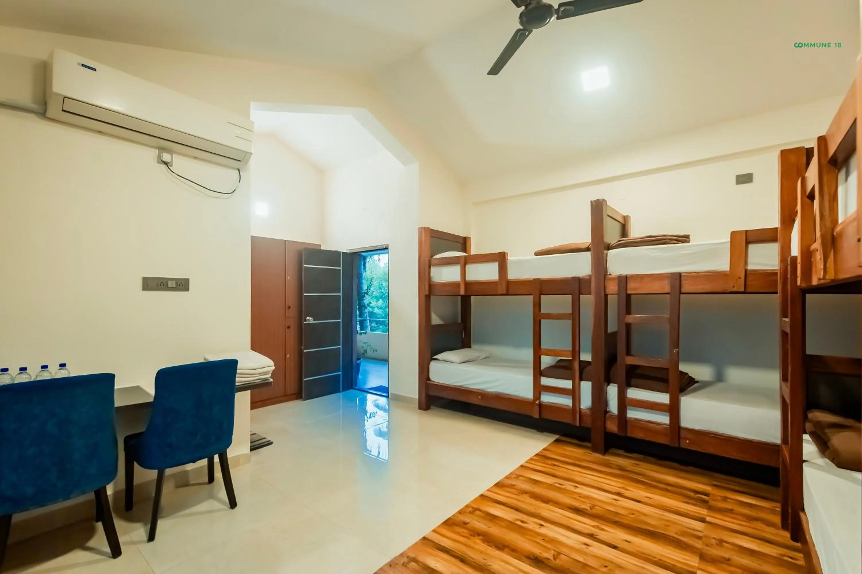 Bed in Commune18 Resort Chikmagalur