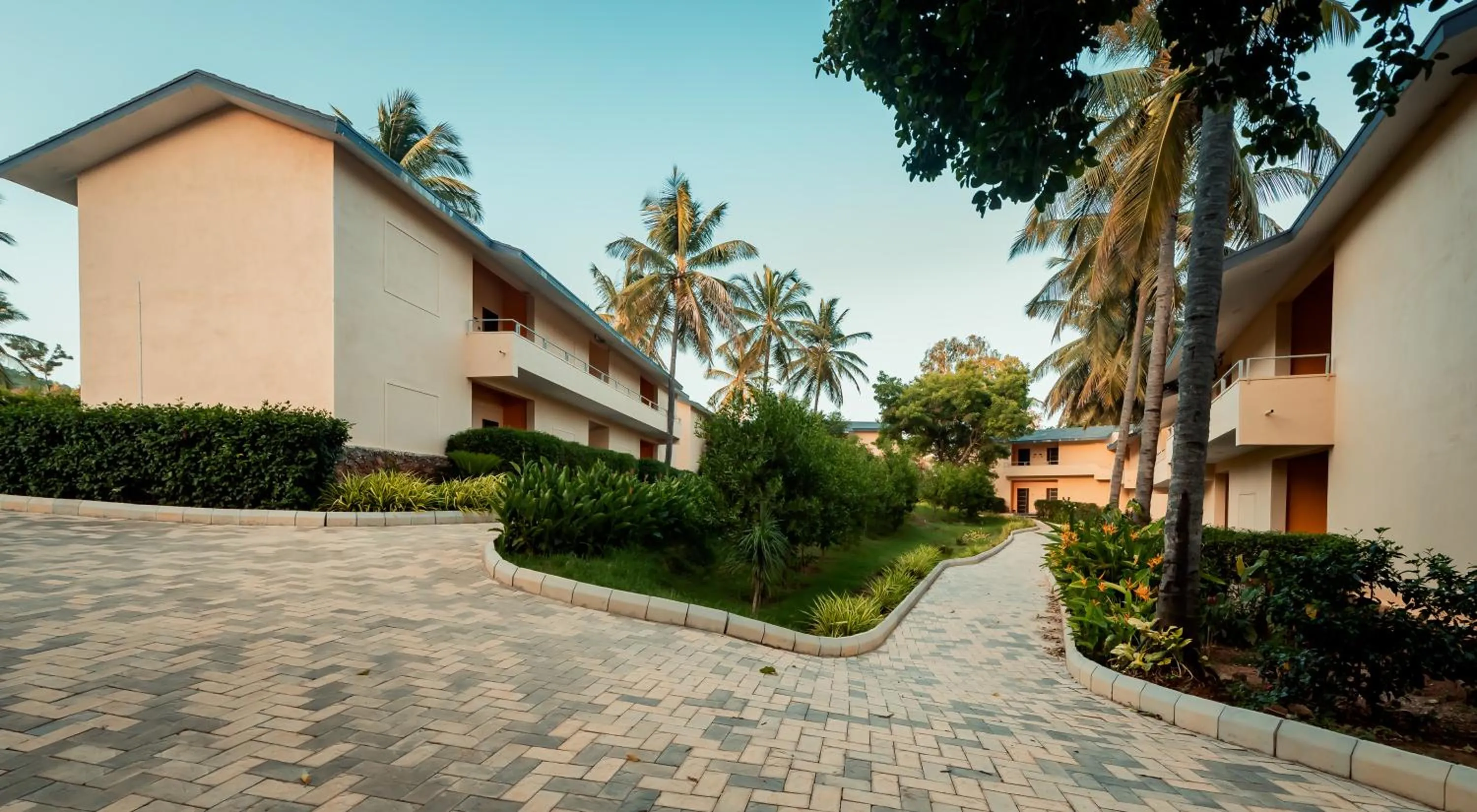 Property building in Commune18 Resort Chikmagalur