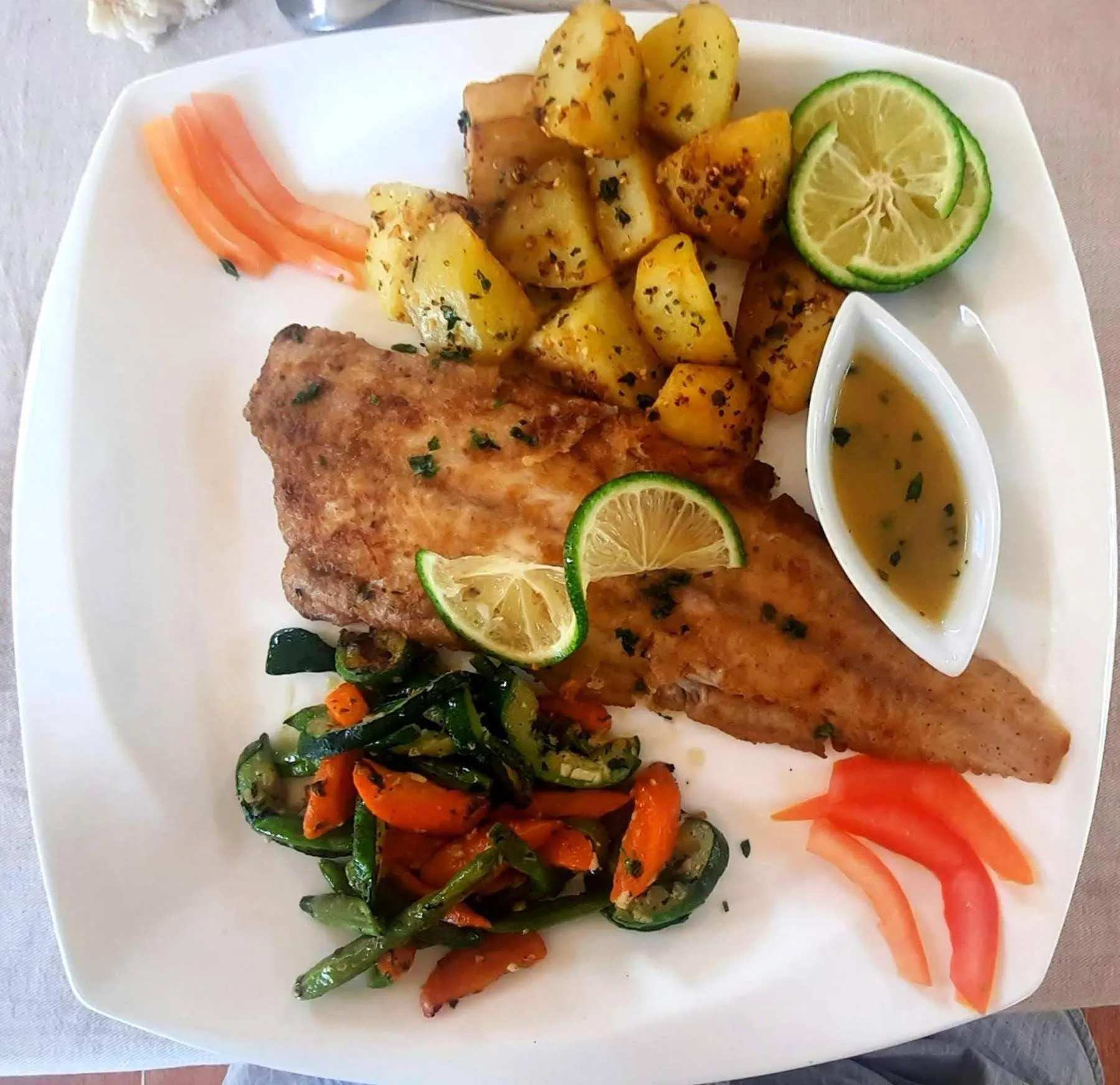 Food in Hôtel La Belle Etoile & SPA