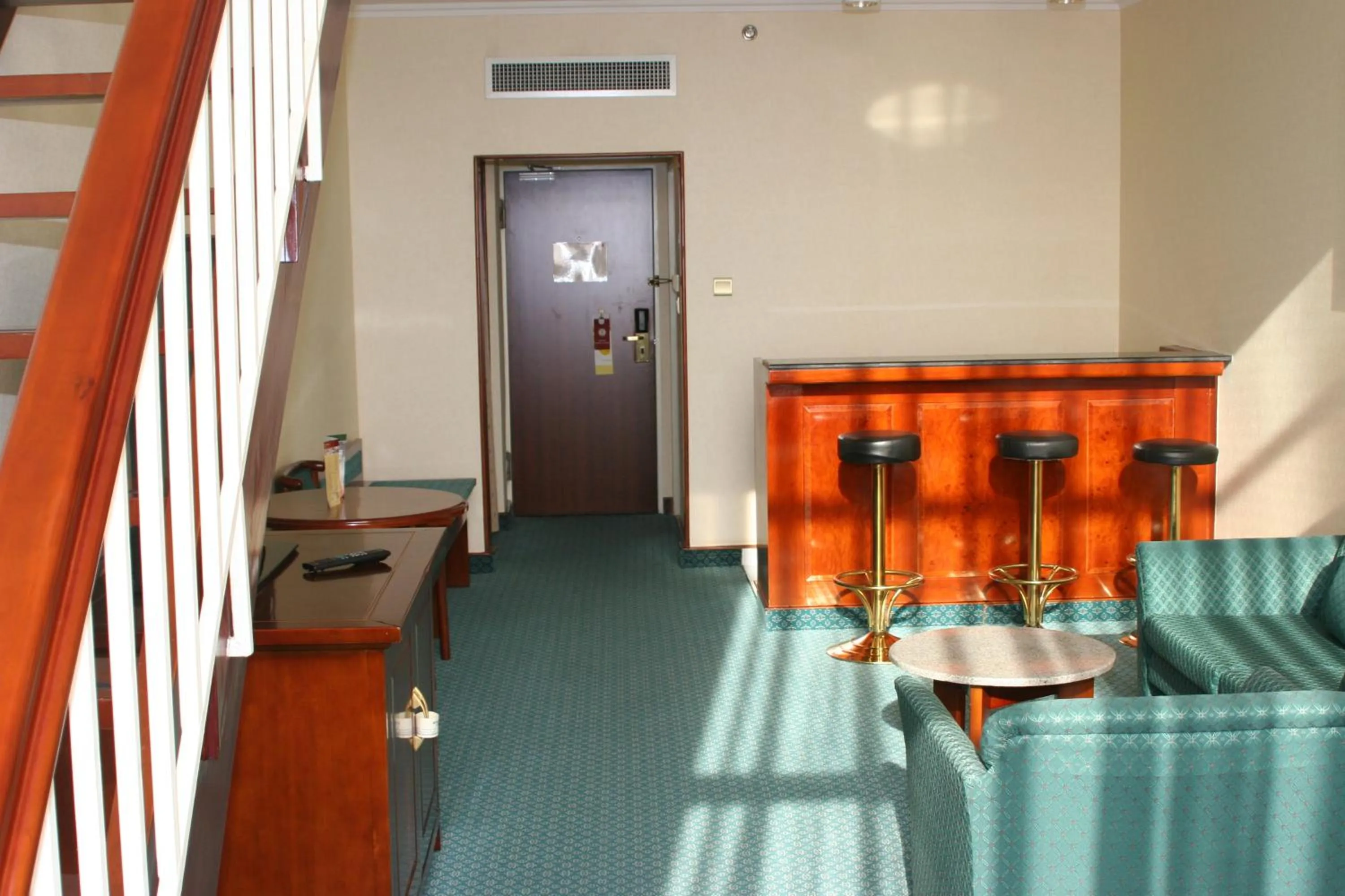 Living room in CITIC Hotel Beijing Airport