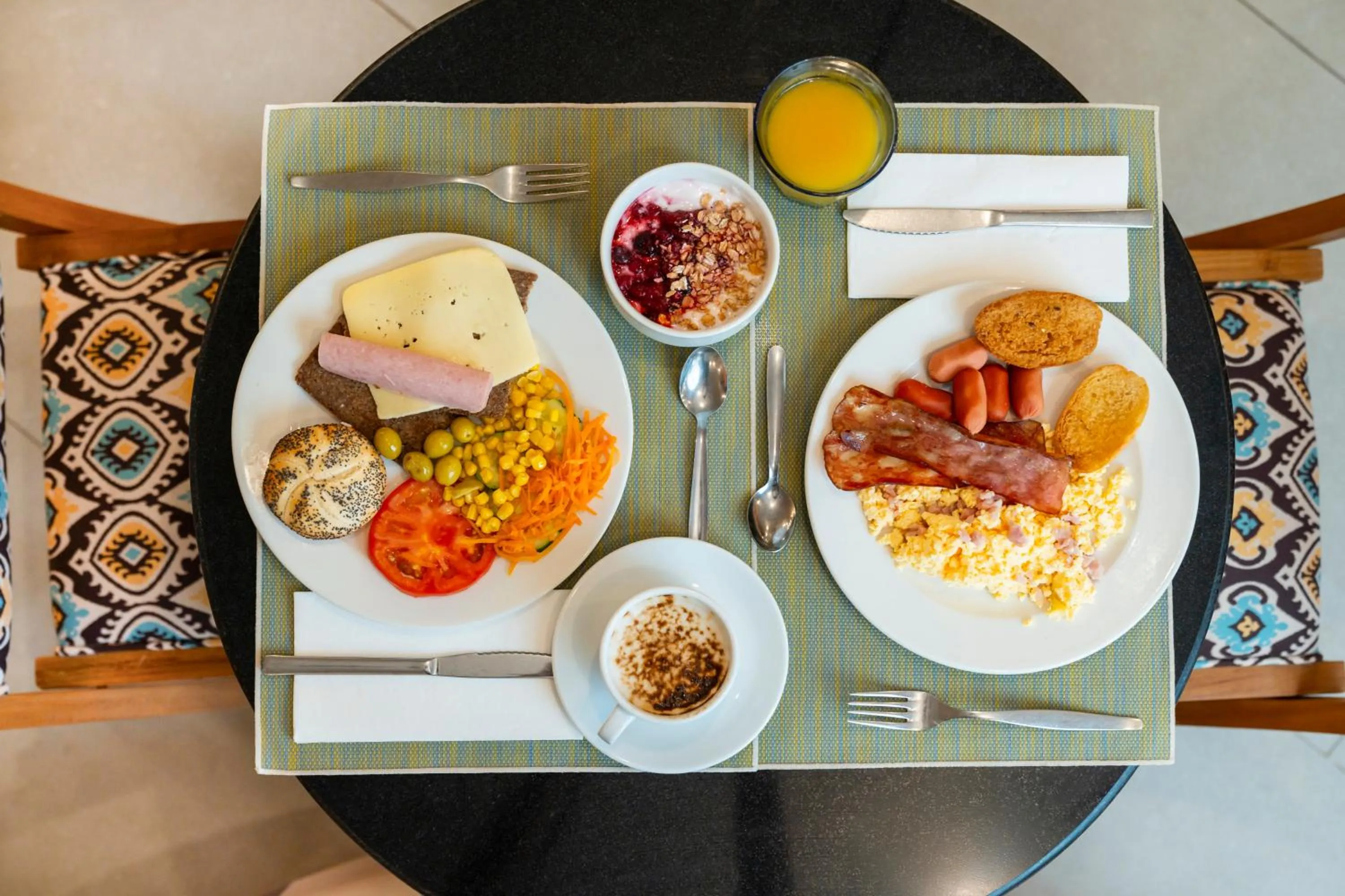 Food in tent Palmanova