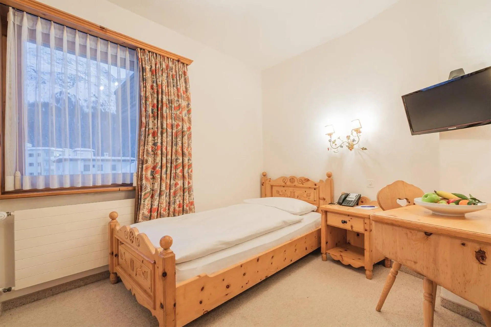 Bed in Hotel Corvatsch - Web Check-in