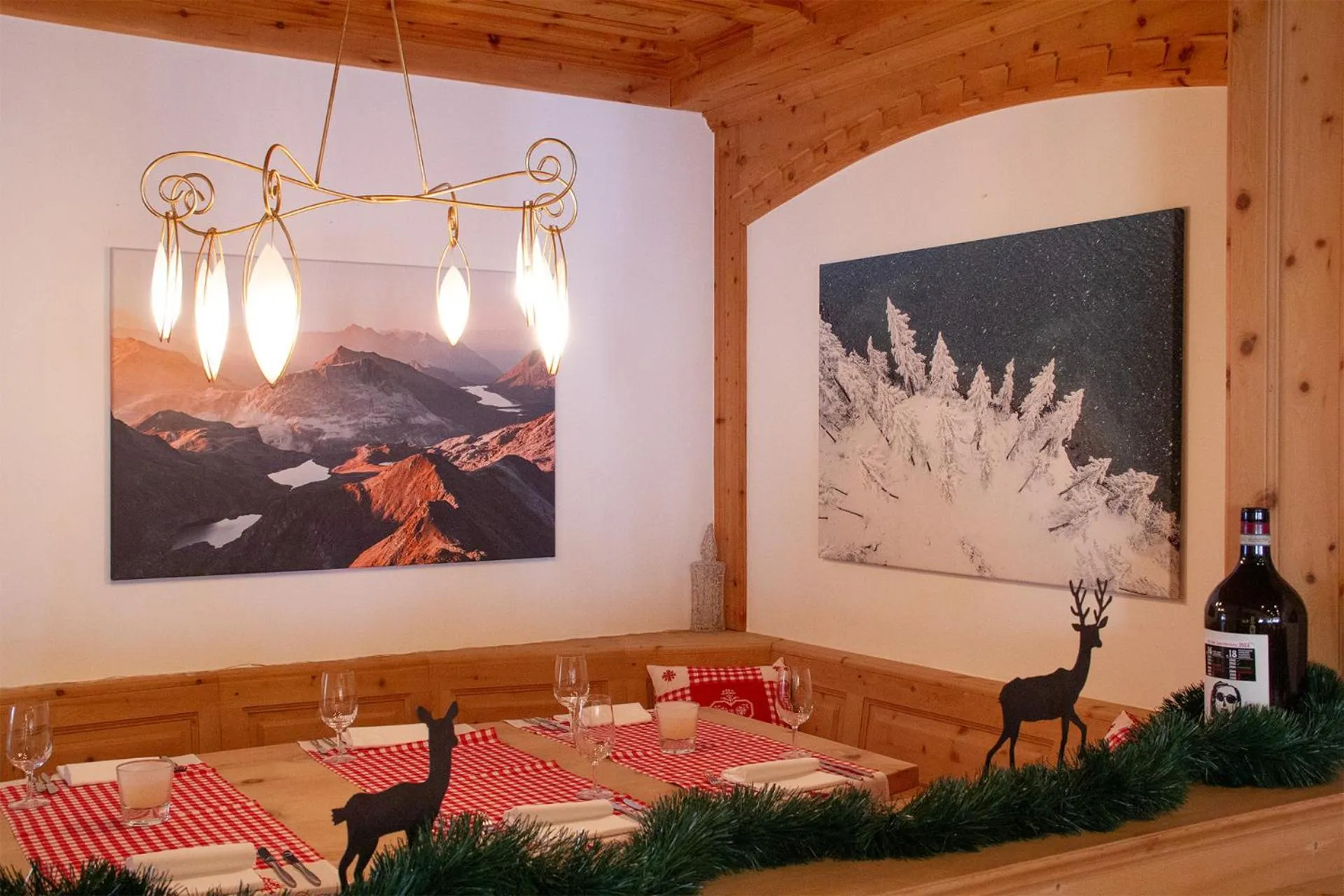 Restaurant/places to eat in Hotel Corvatsch - Web Check-in