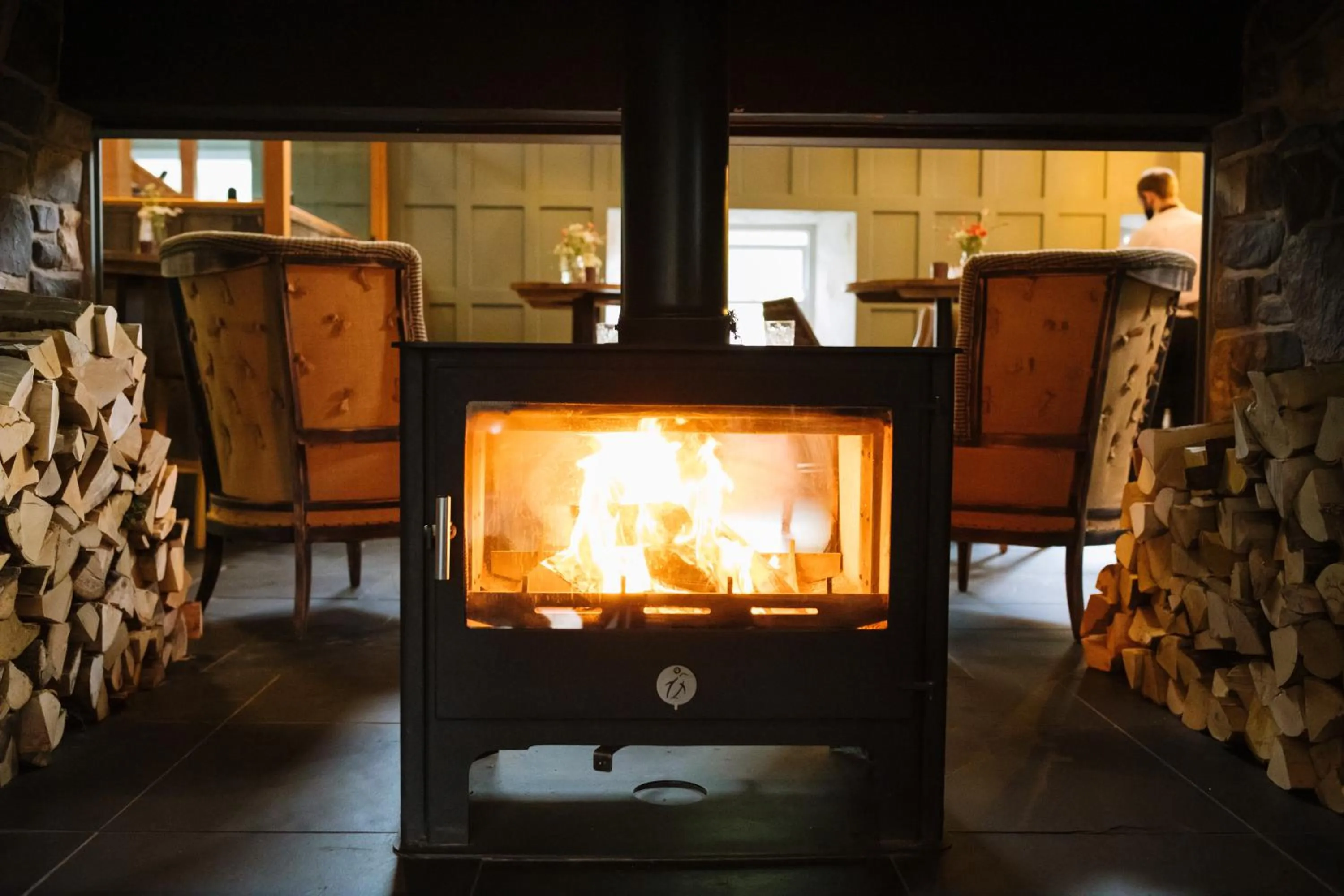 TV/Entertainment Center in The Tal-Y-Cafn Hotel