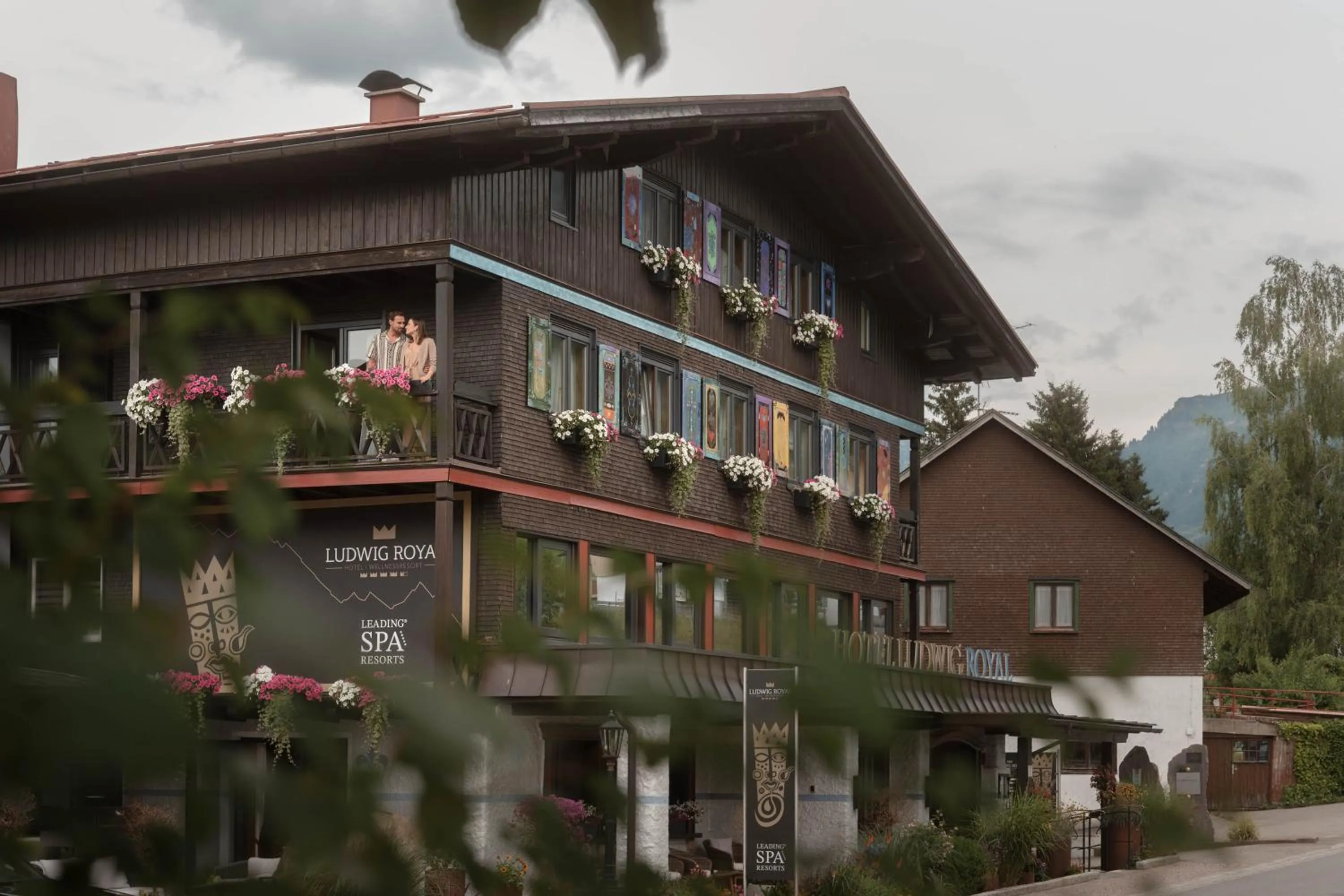 Lobby or reception in Alpin & Wellness Resort Ludwig Royal
