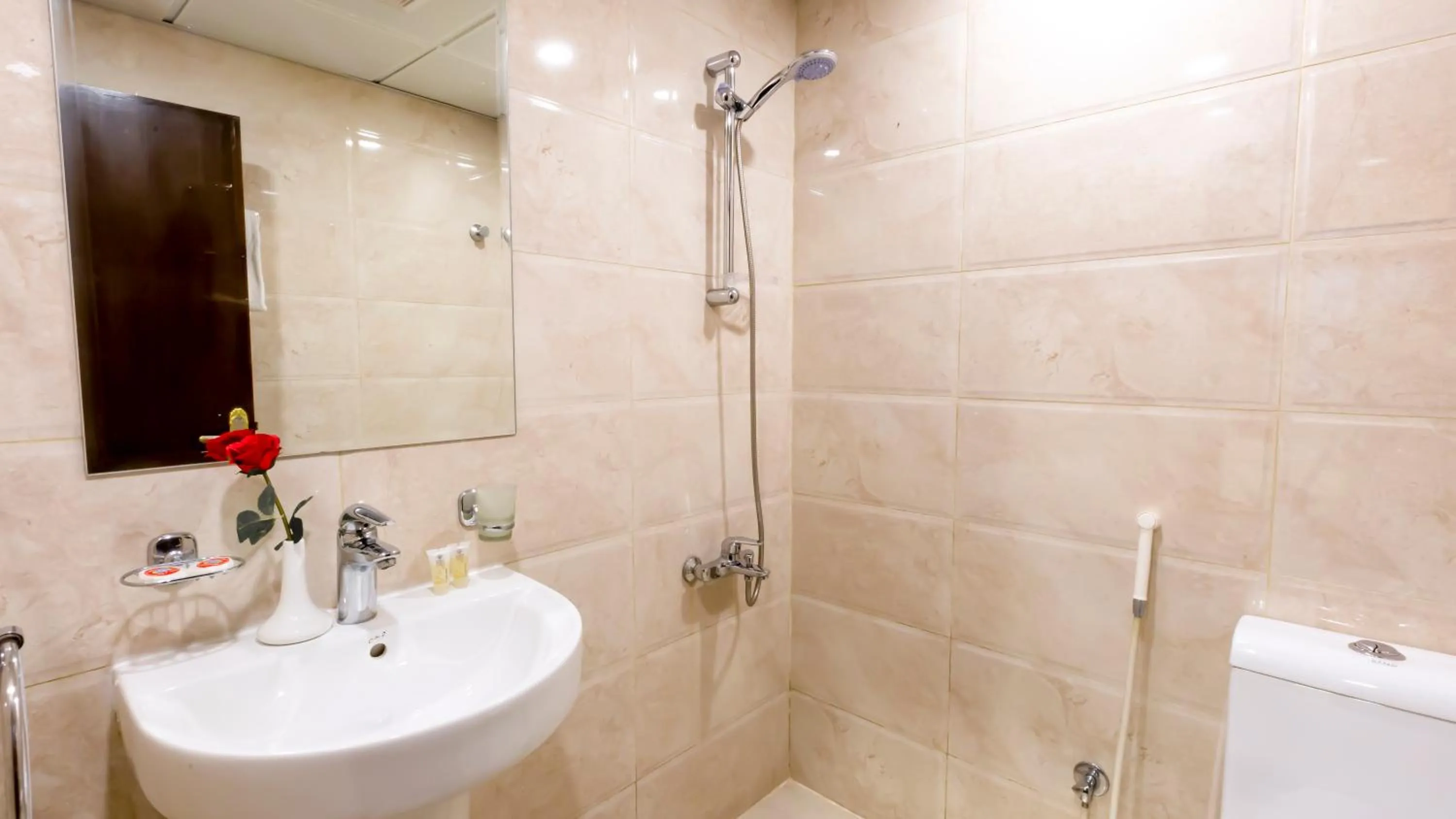 Bathroom in Yasmin Al Majd Hotel