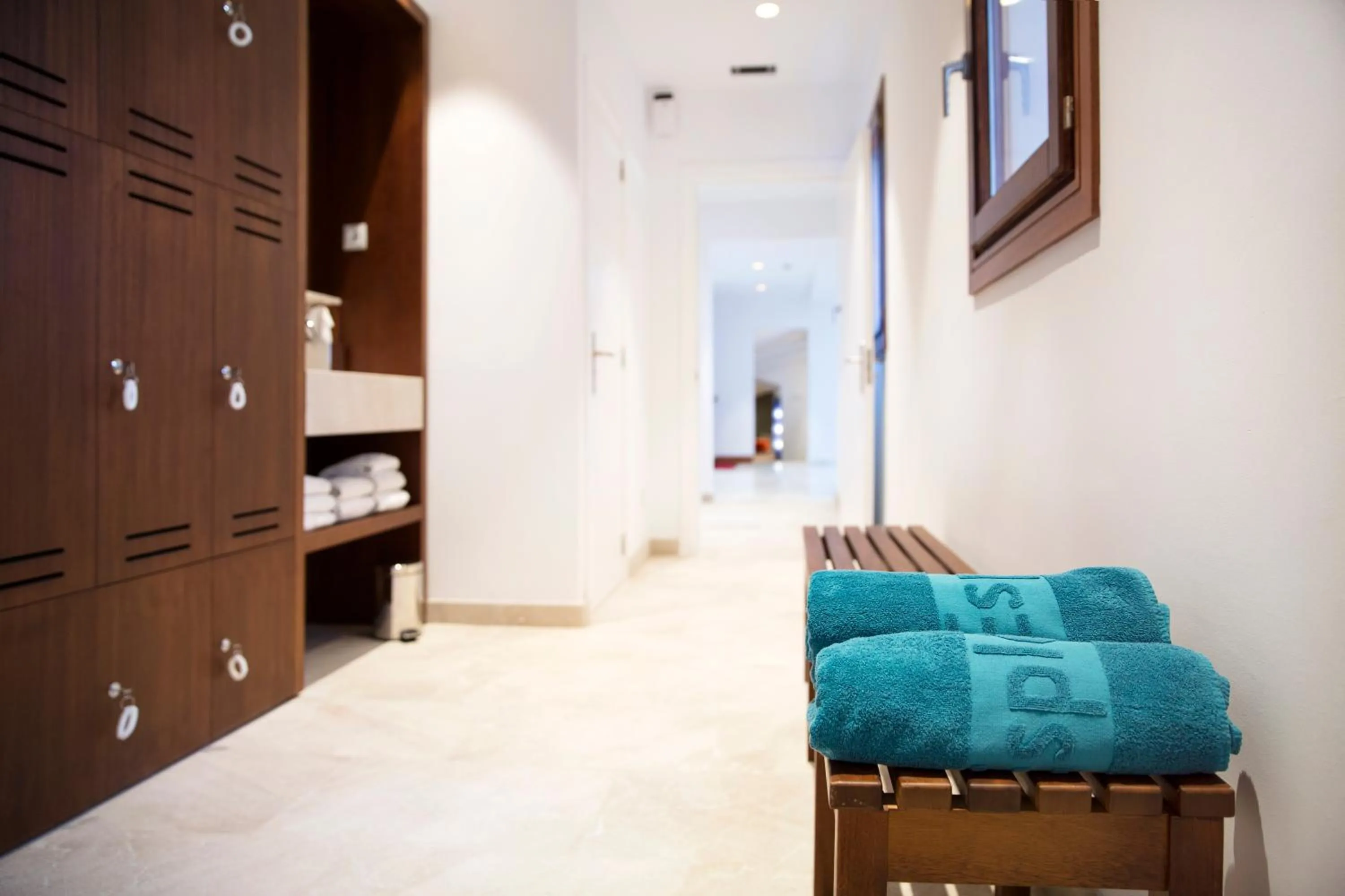 microwave in Hotel Esplendido