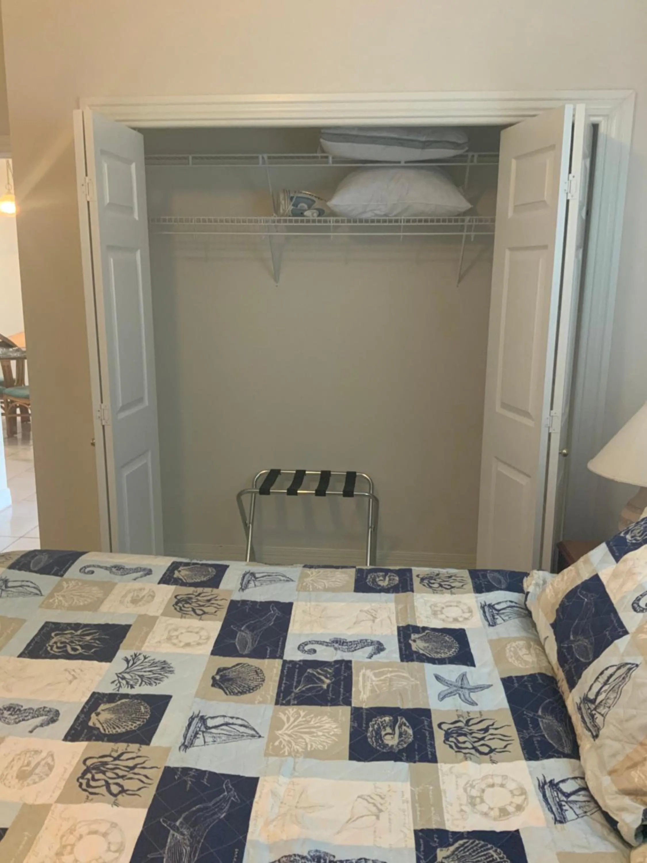 Bedroom, Bed in Sea Dancer #9