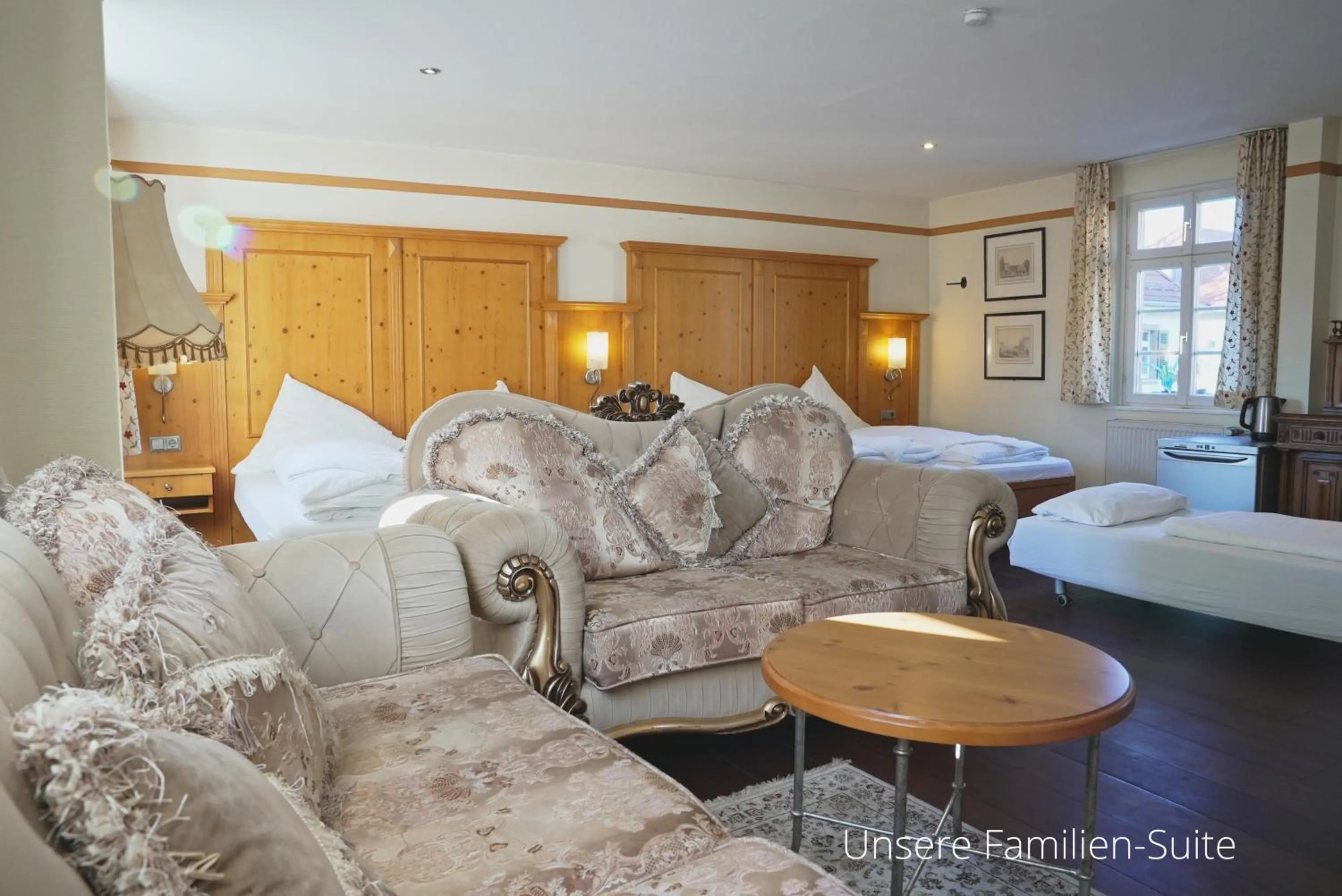 Bed in Das Lamm Heidelberg