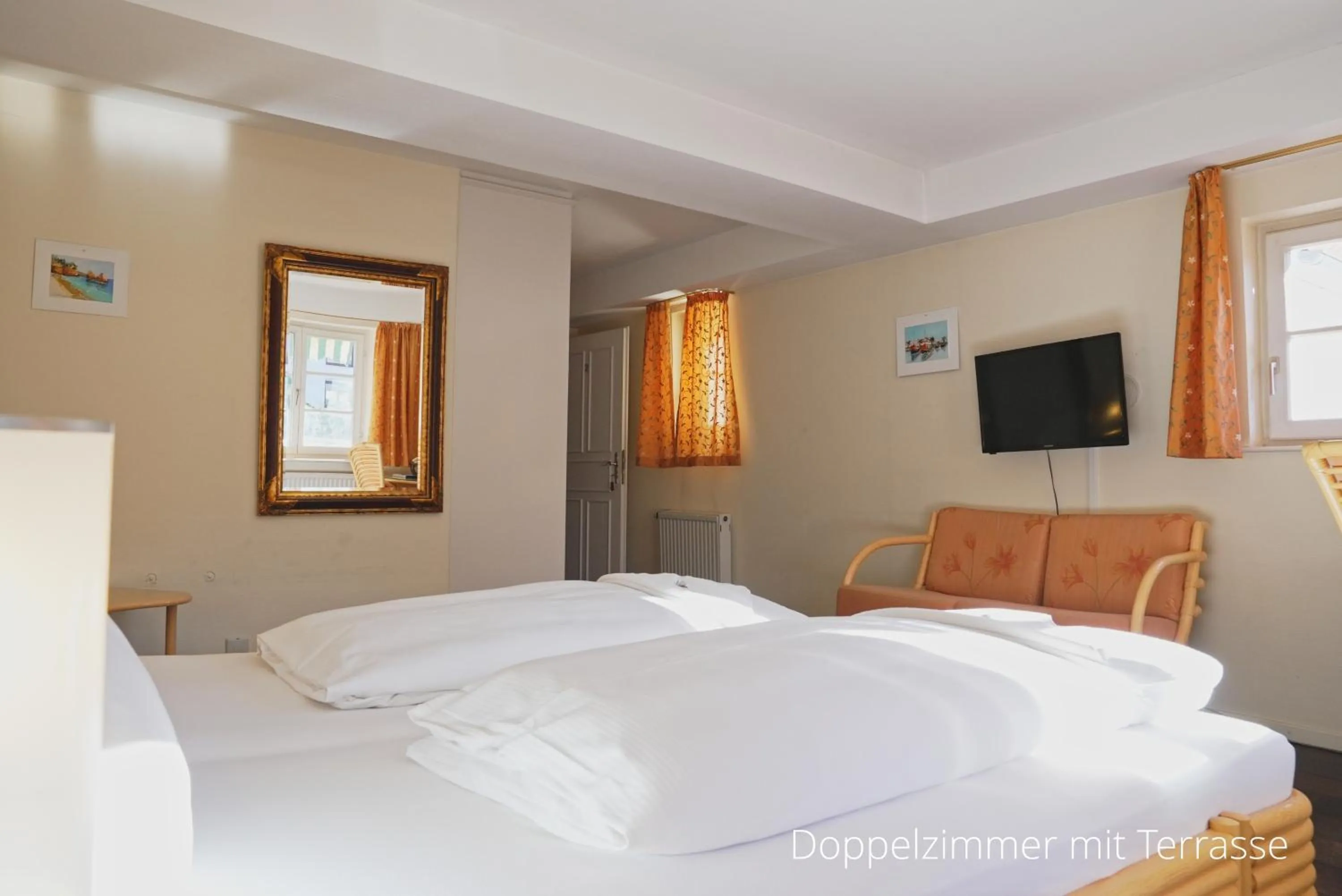 Bed in Das Lamm Heidelberg