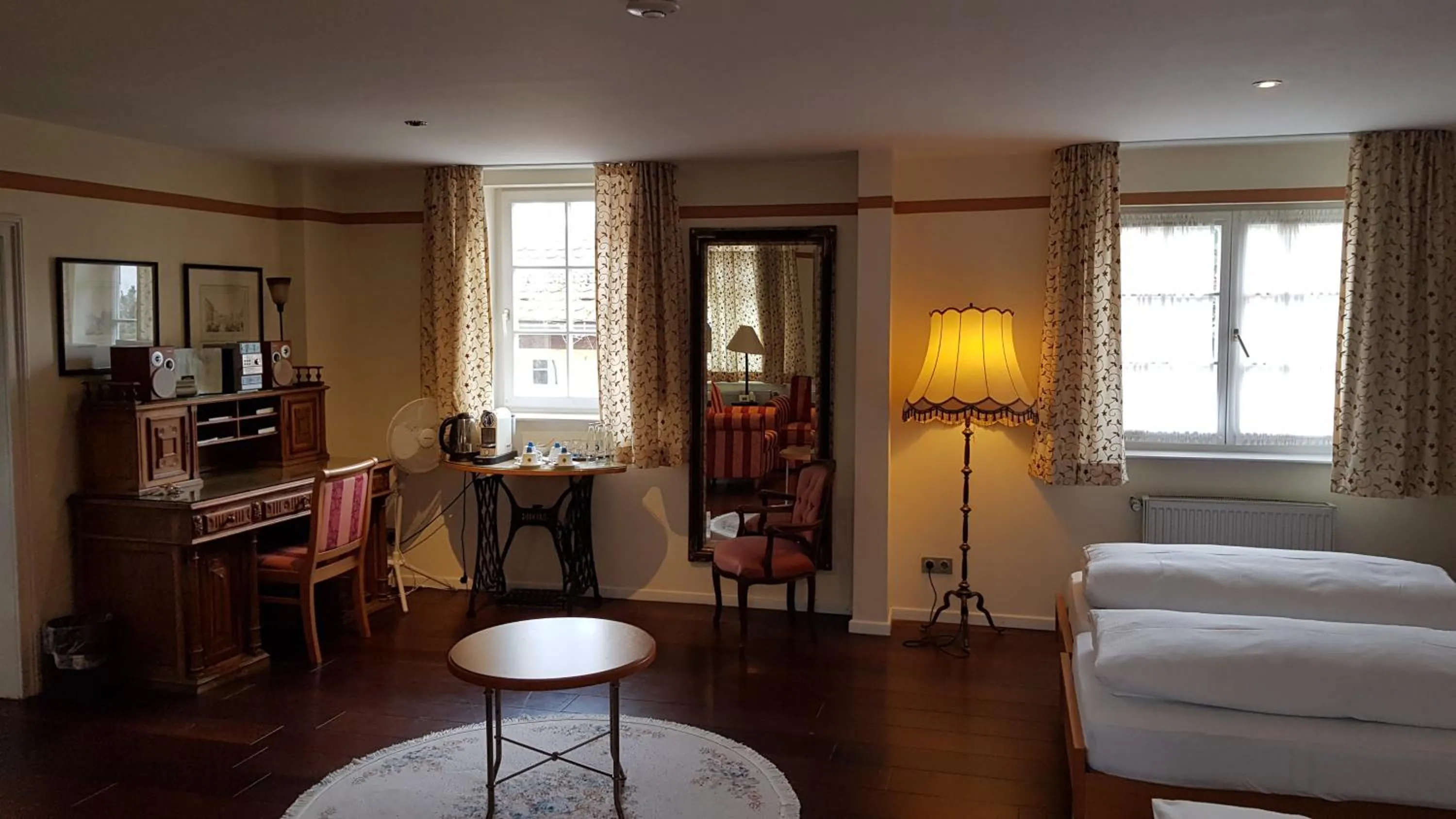 Bed in Das Lamm Heidelberg