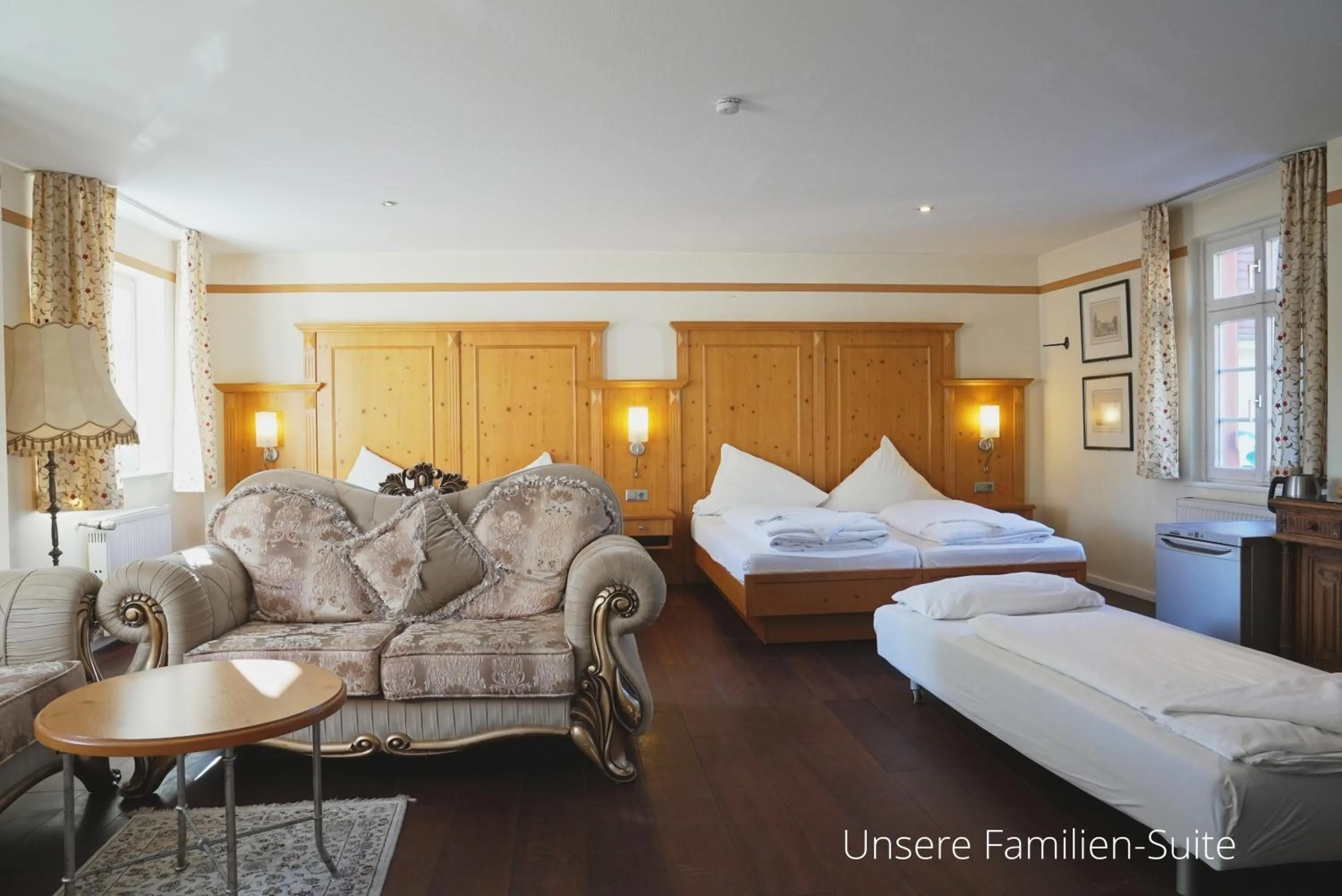 Bed in Das Lamm Heidelberg