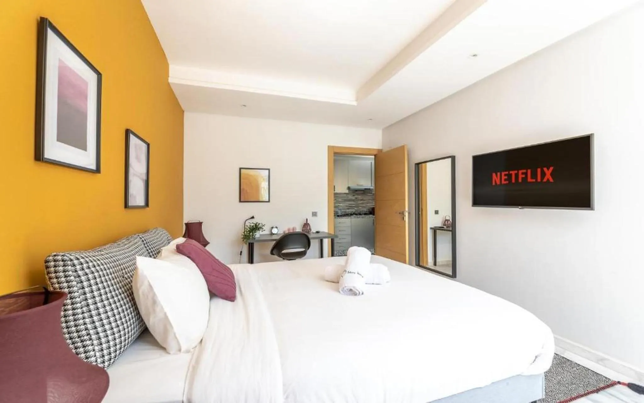 TV and multimedia, Bed in Stayhere Rabat - Agdal 2 - Classic Residence