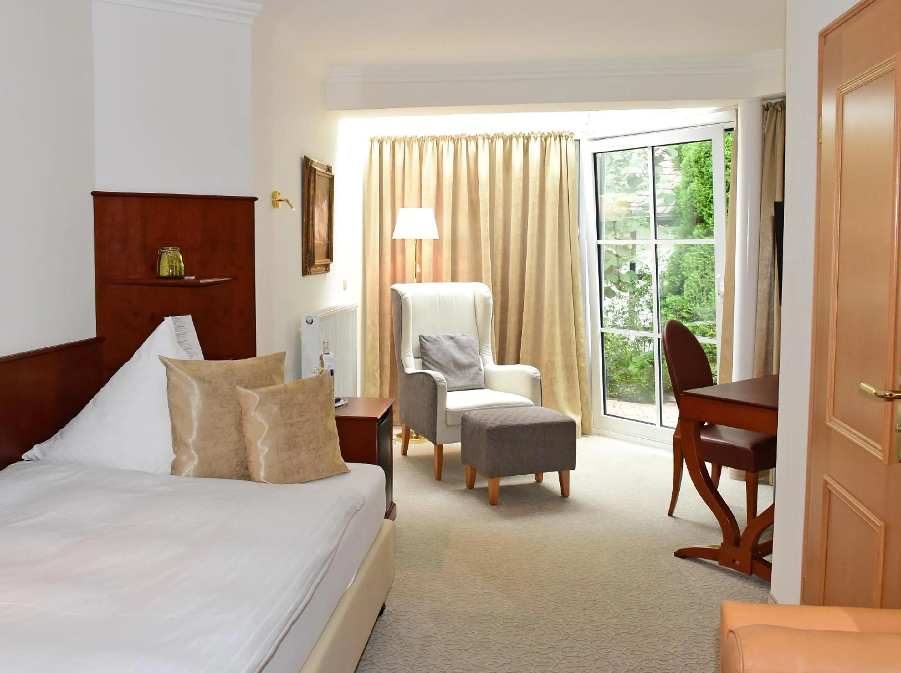 Bedroom in ASLAN Kurpark Villa Olsberg