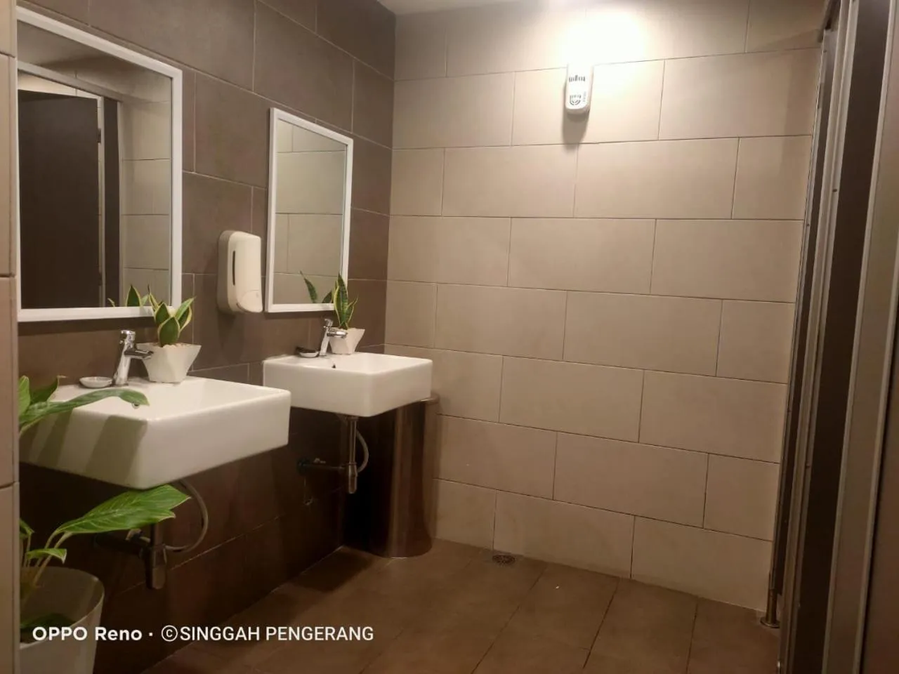 Toilet in Singgah Pengerang Hotel