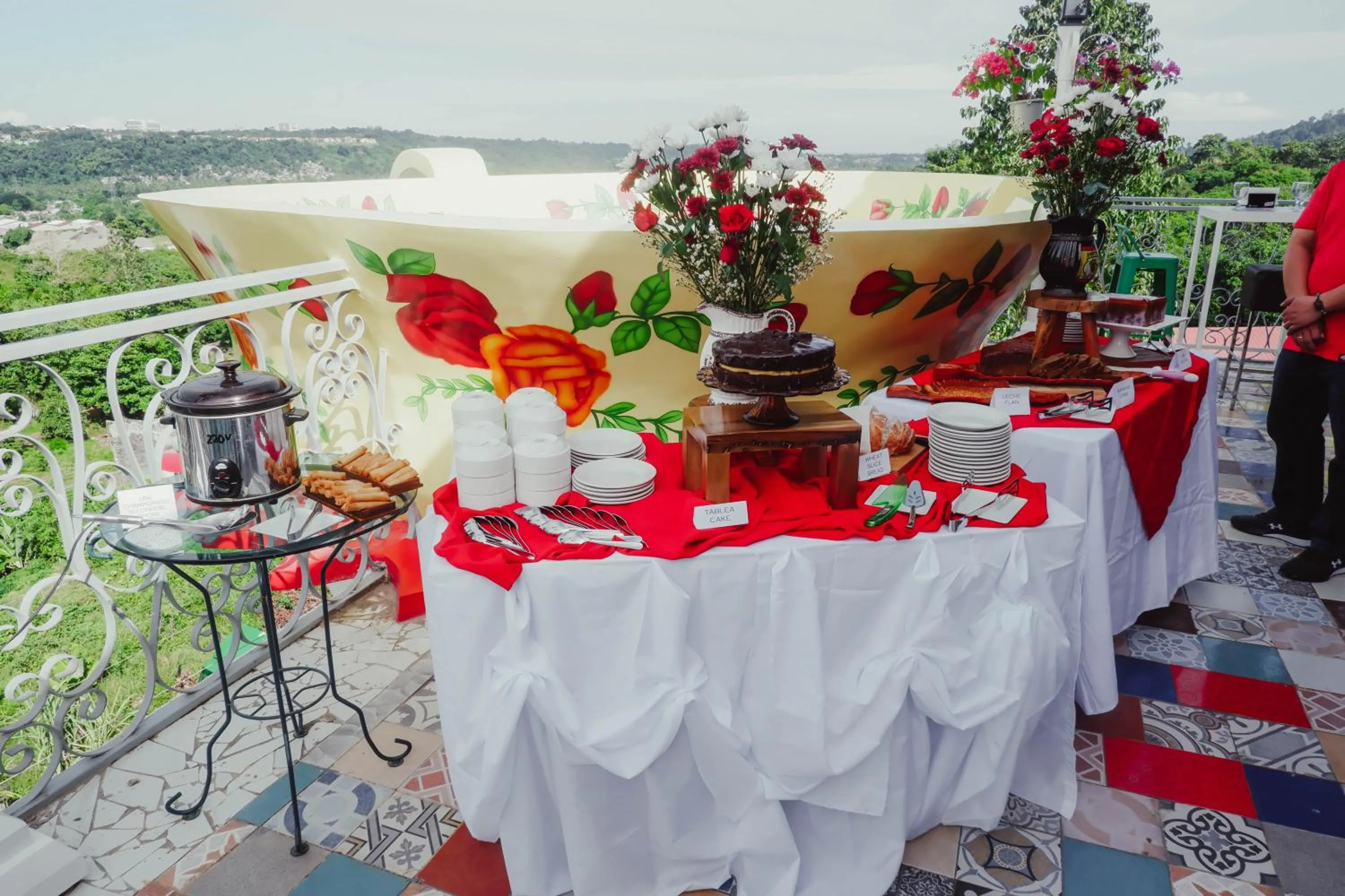 Food and drinks in Our Story Boutique Hotel
