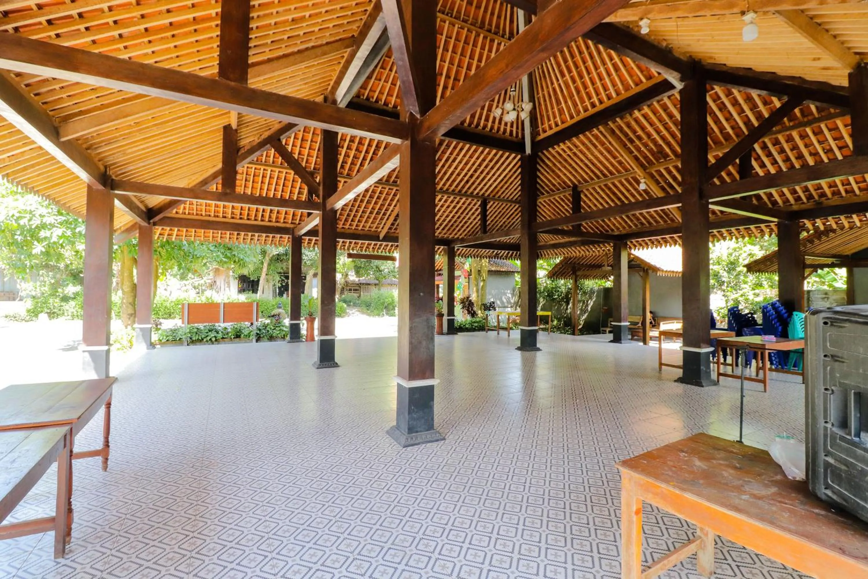 Property building in Omah Rohadi Syariah by Ndalem Beong