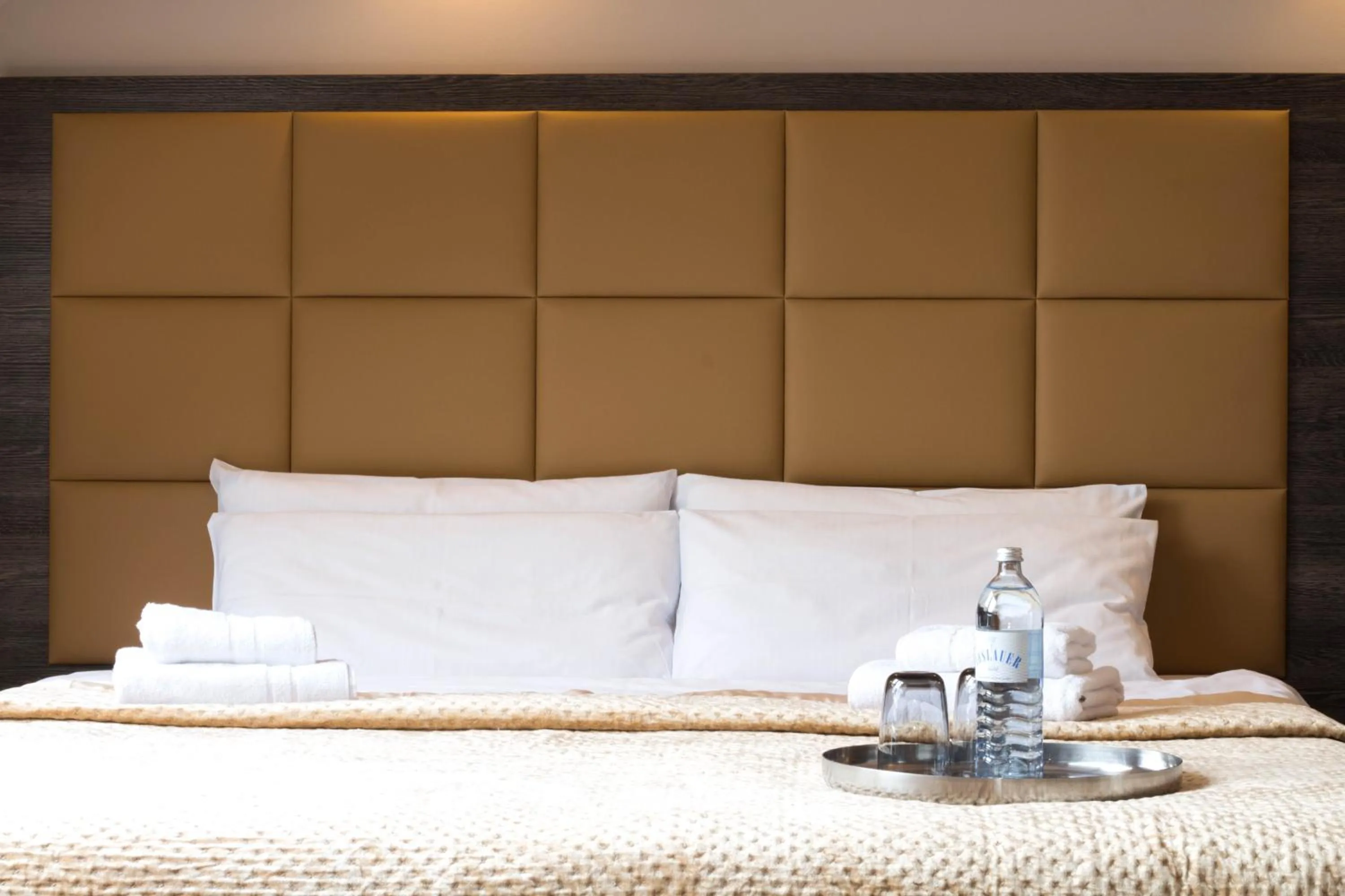 Bed in Hotel Delta am Potsdamer Platz