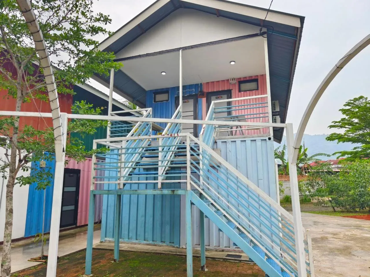 Property building in Twin Jets Resort