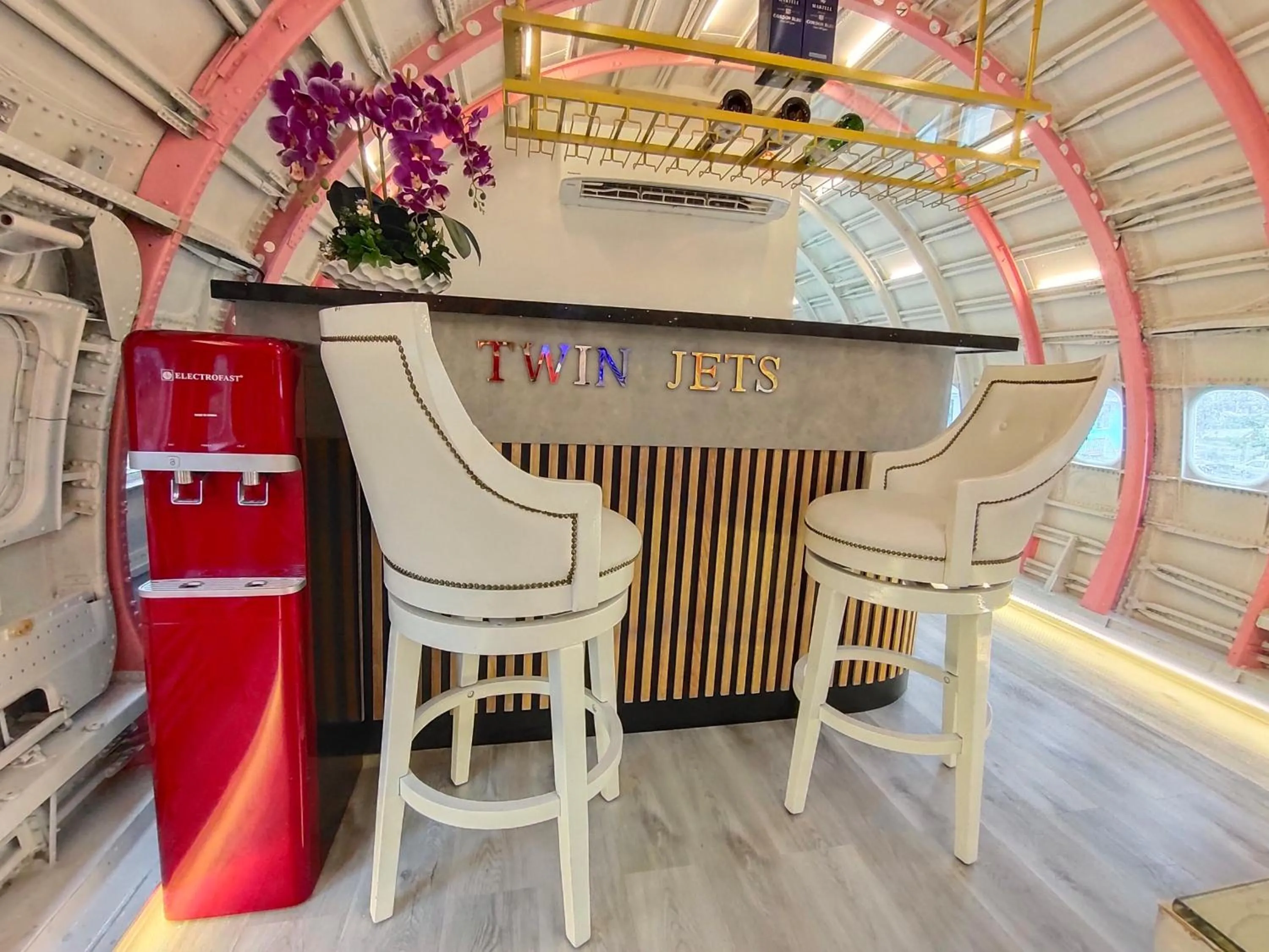 Lounge or bar in Twin Jets Resort