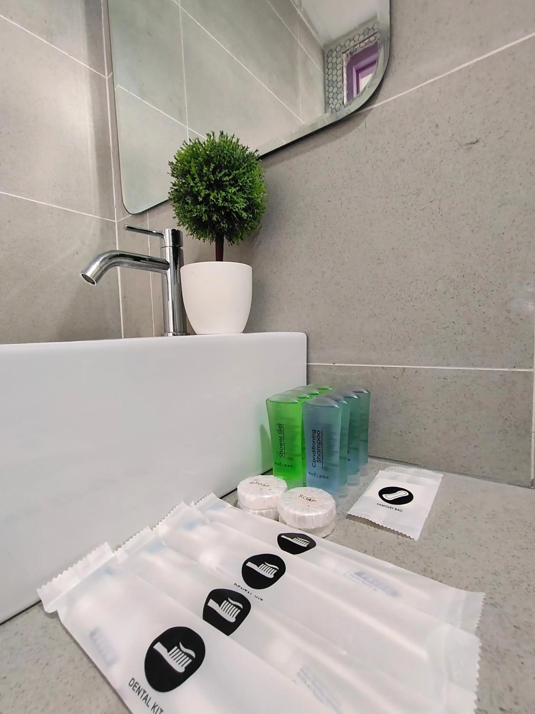 Bathroom in Twin Jets Resort