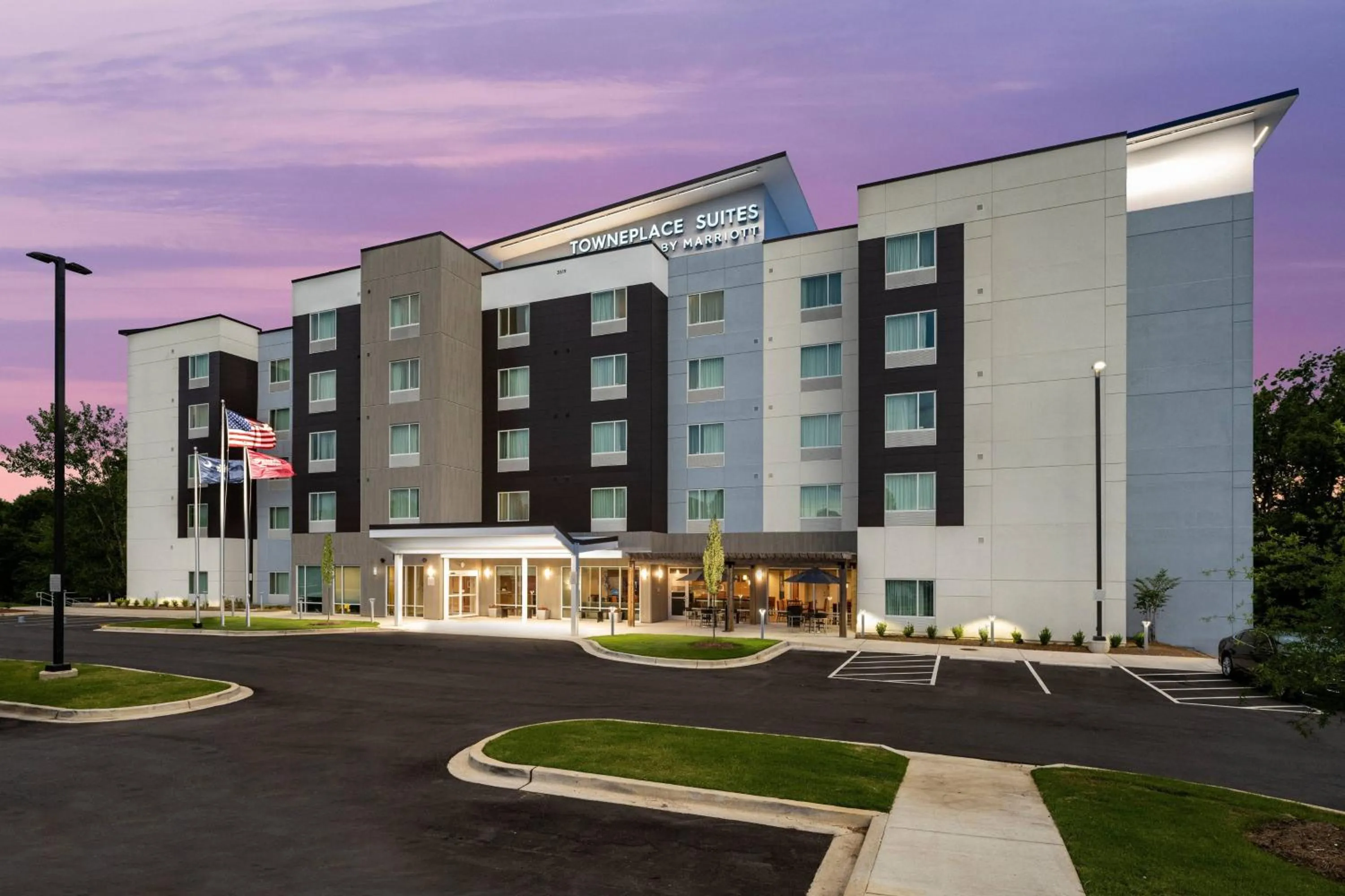 Property building in TownePlace Suites by Marriott Fort Mill at Carowinds Blvd