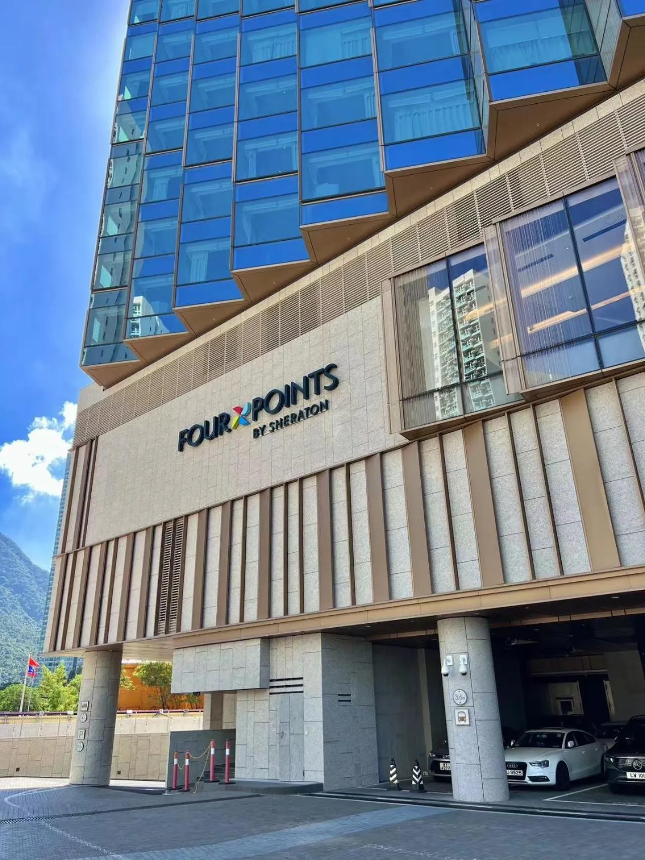 Property building in Four Points by Sheraton Hong Kong, Tung Chung