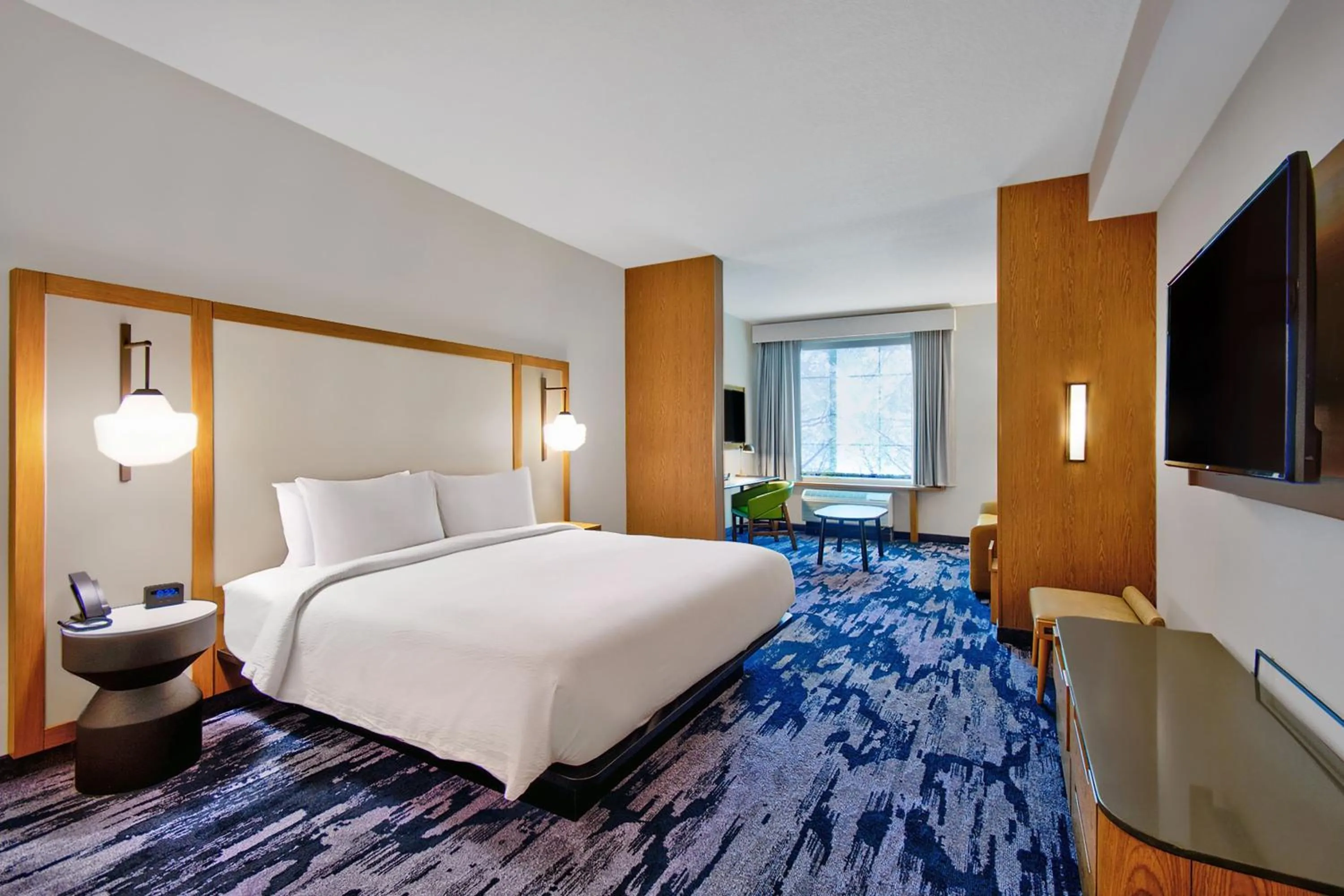 Bedroom, Bed in Fairfield by Marriott Inn & Suites Orlando at FLAMINGO CROSSINGS® Town Center