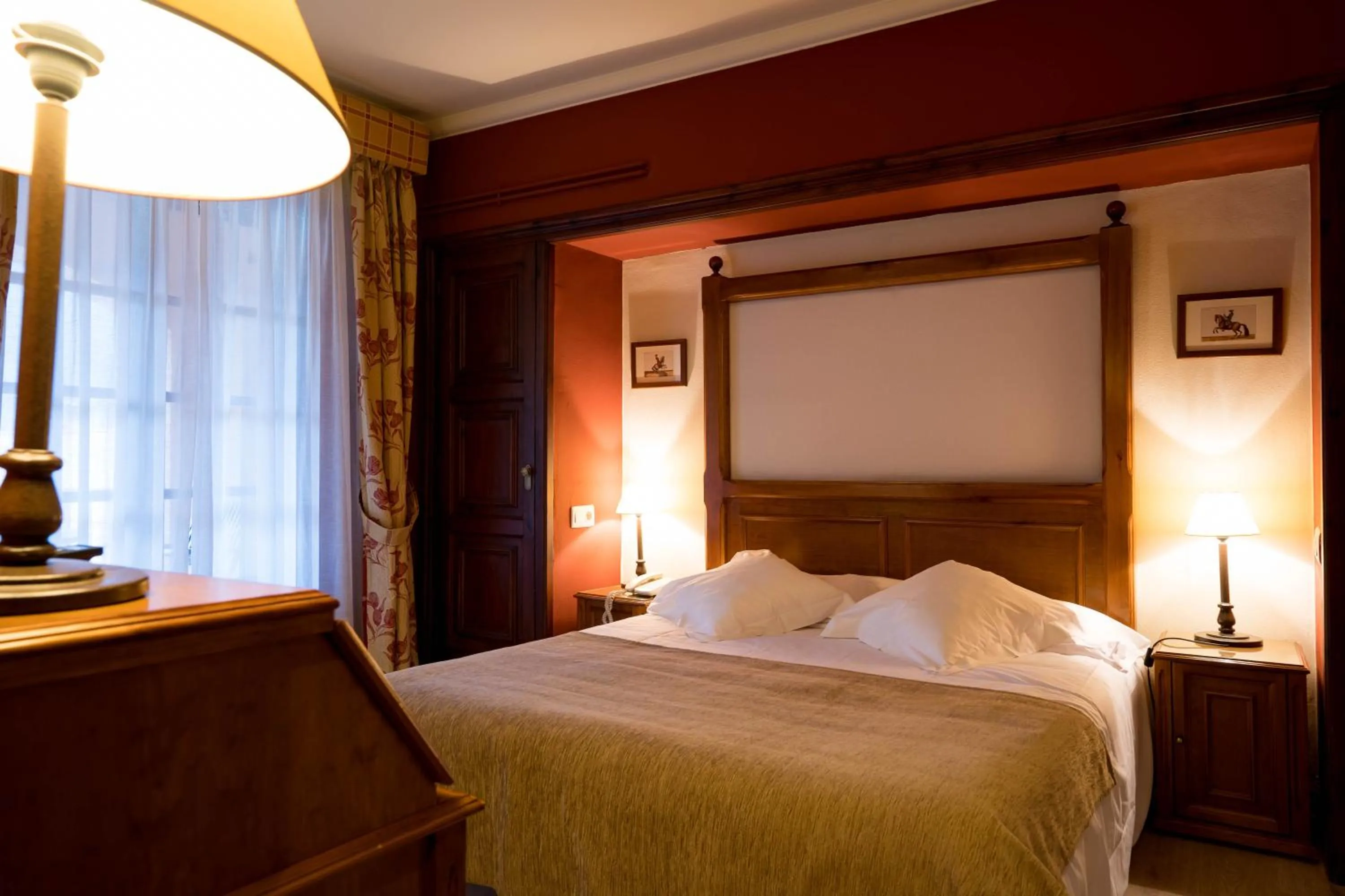 Bed in Hotel Sant Bernat