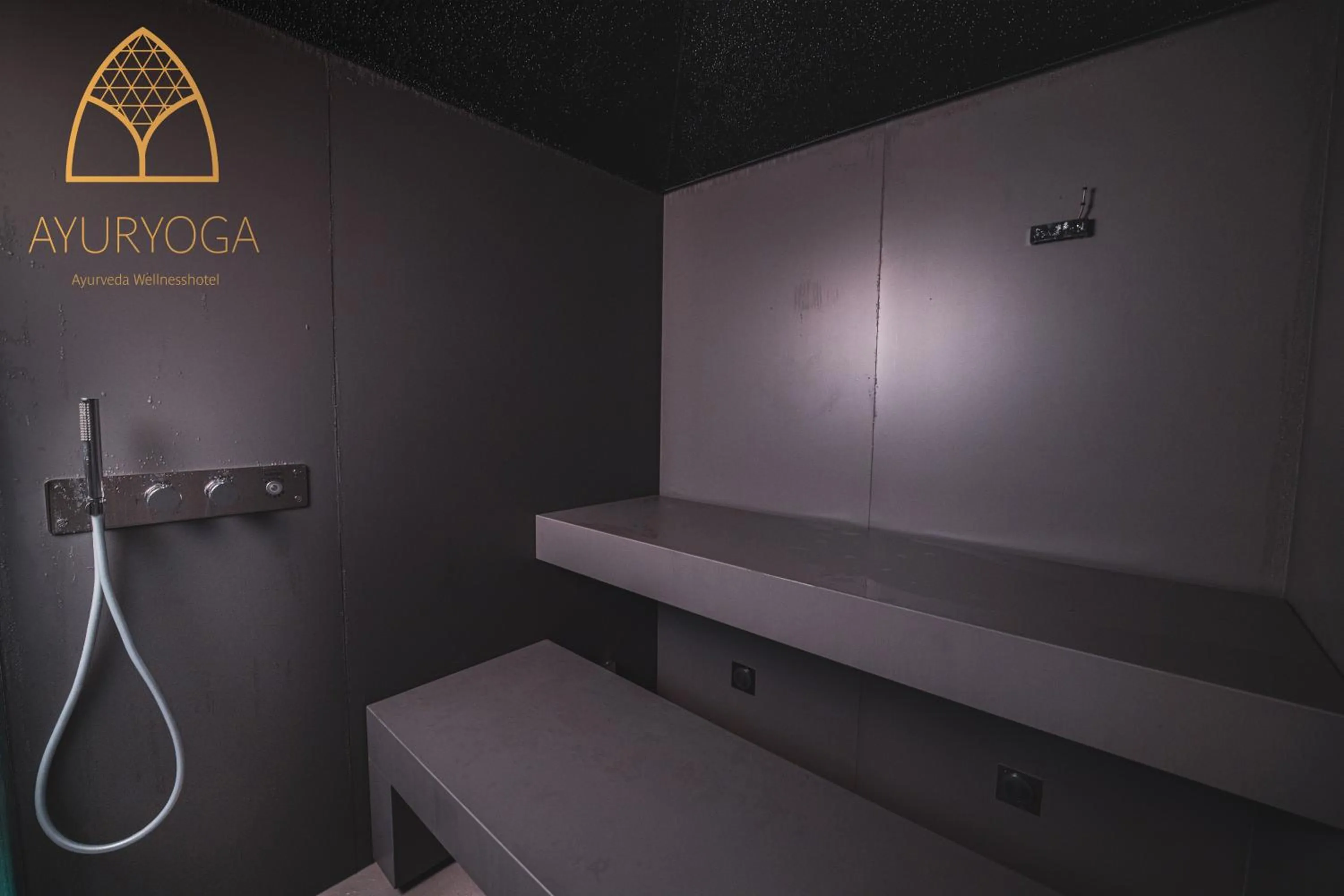 Steam room in Ayuryoga Wellnesshotel