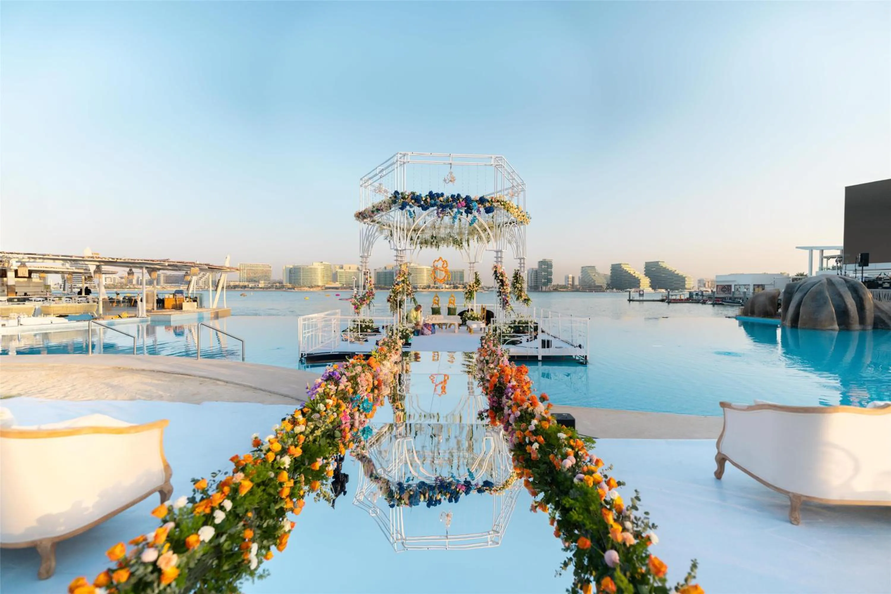 Pool view in Hilton Abu Dhabi Yas Island