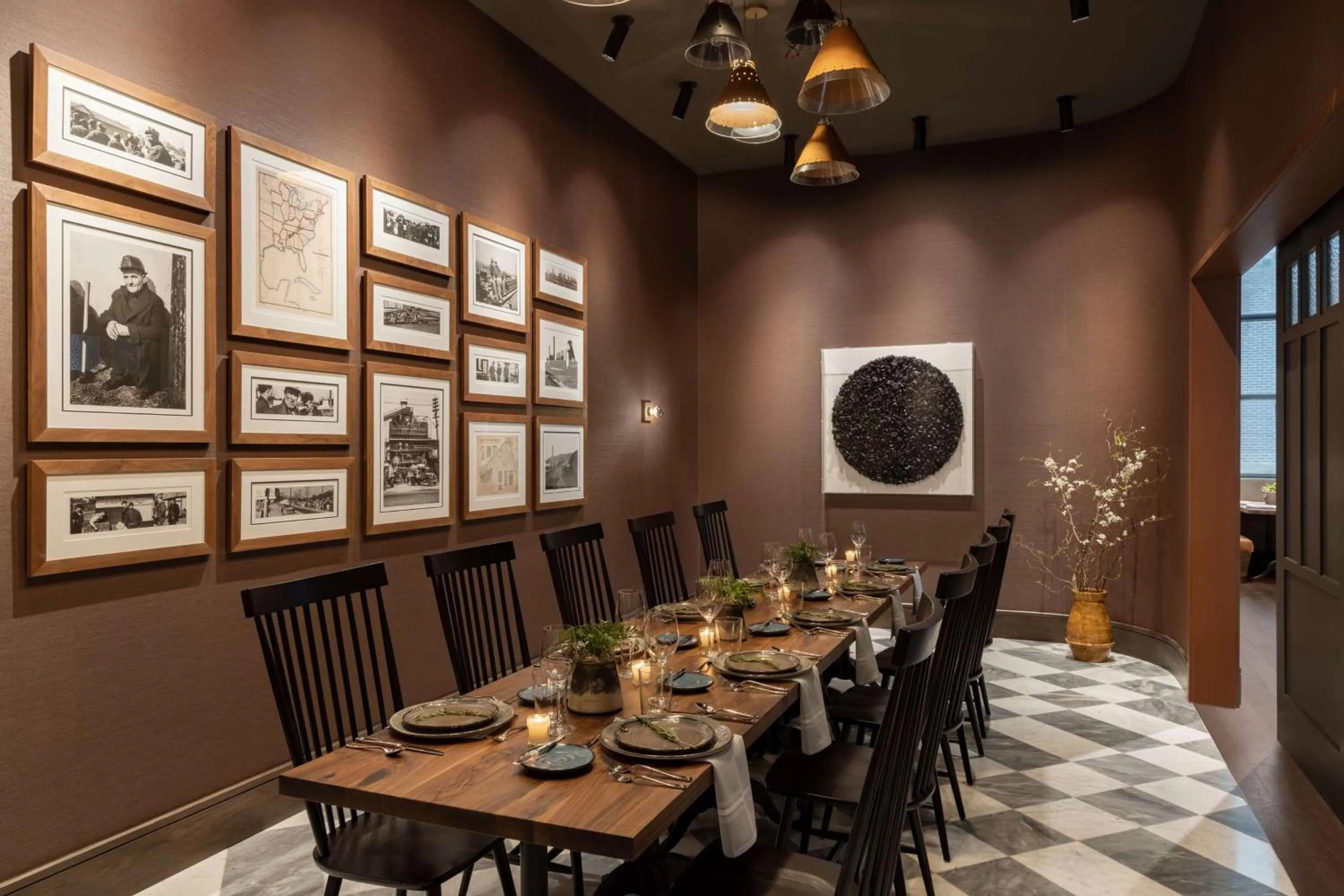 Restaurant/places to eat in Valley Hotel Homewood Birmingham - Curio Collection By Hilton