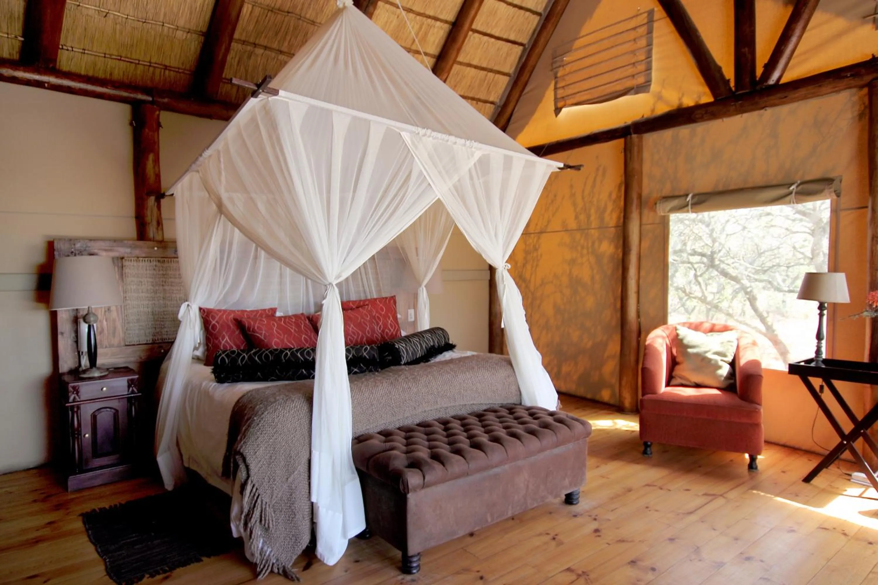 Day, Bed in Bush Lodge – Amakhala Game Reserve