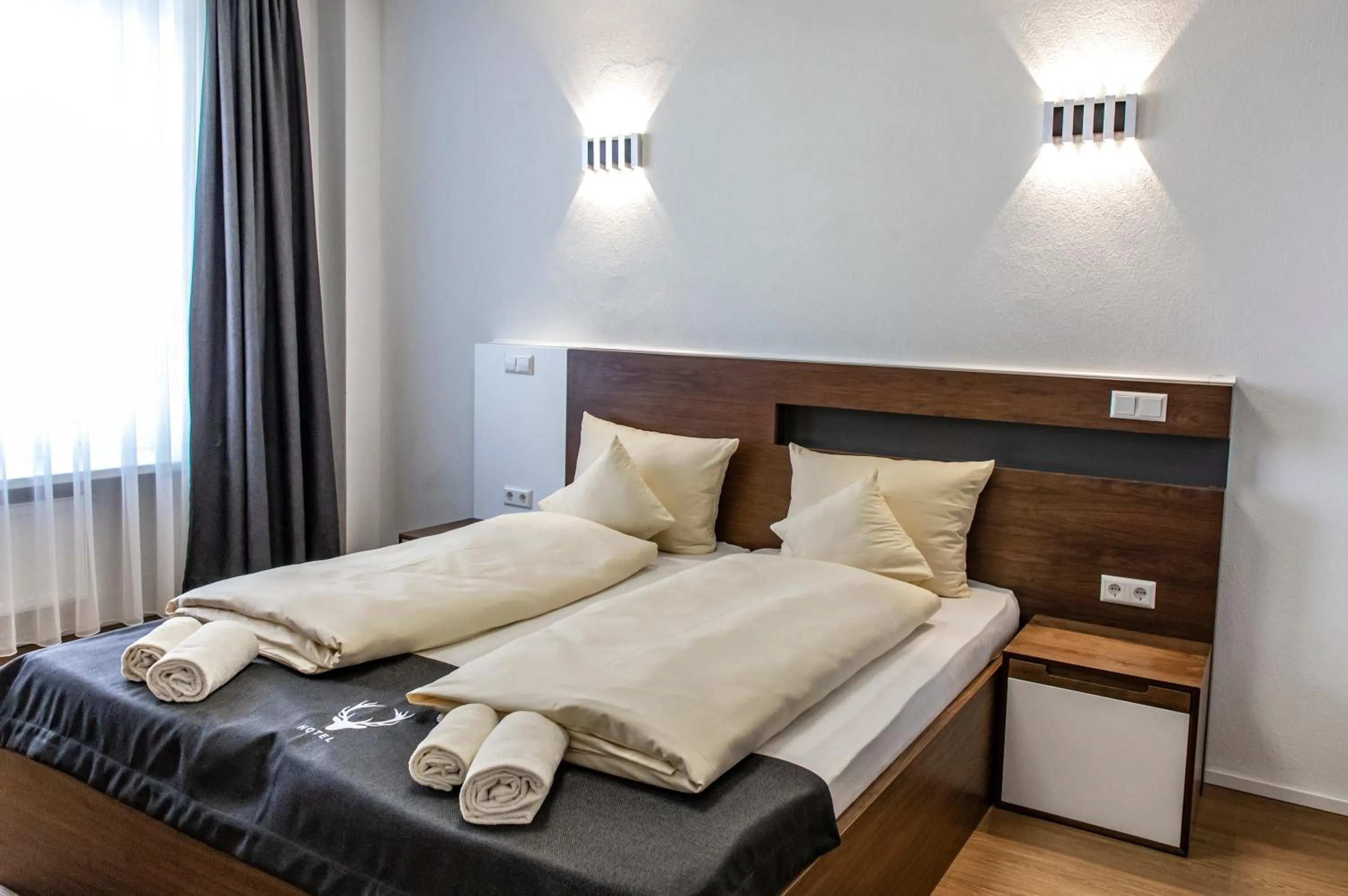 Bed in Hotel JÄGERHAUS in Singen am Hohentwiel