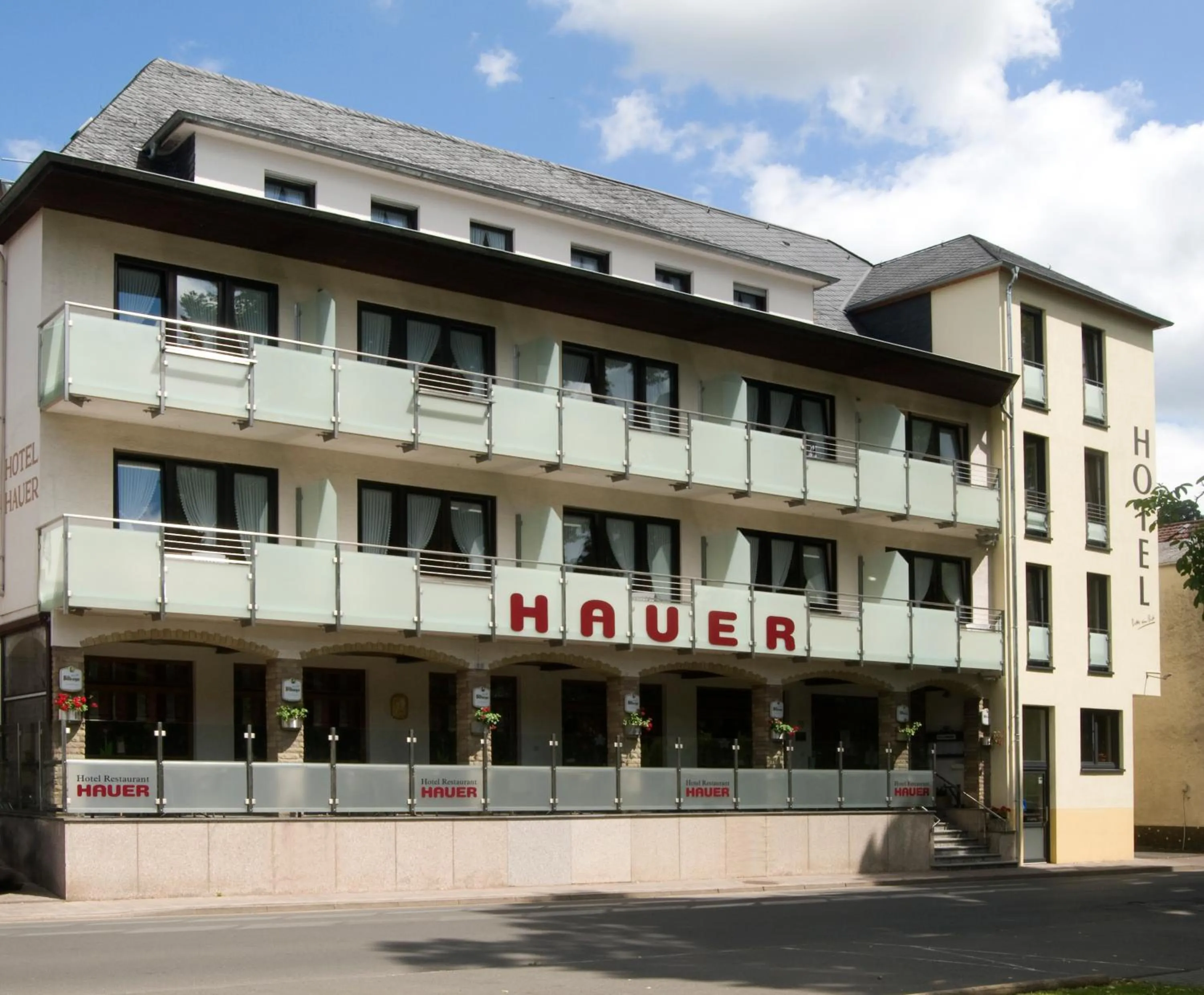 Property building in Hotel Hauer