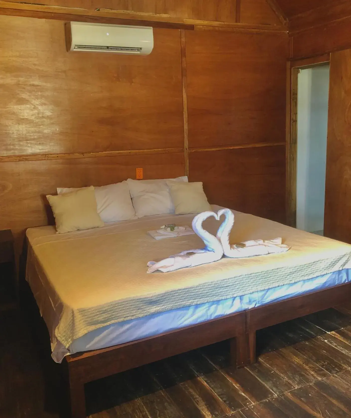 Bungalow with Garden View - single occupancy in Papitos Bacalar Hotel and Marina Bungalow with Garden View - single occupancy in Papitos Bacalar Hotel and Marina