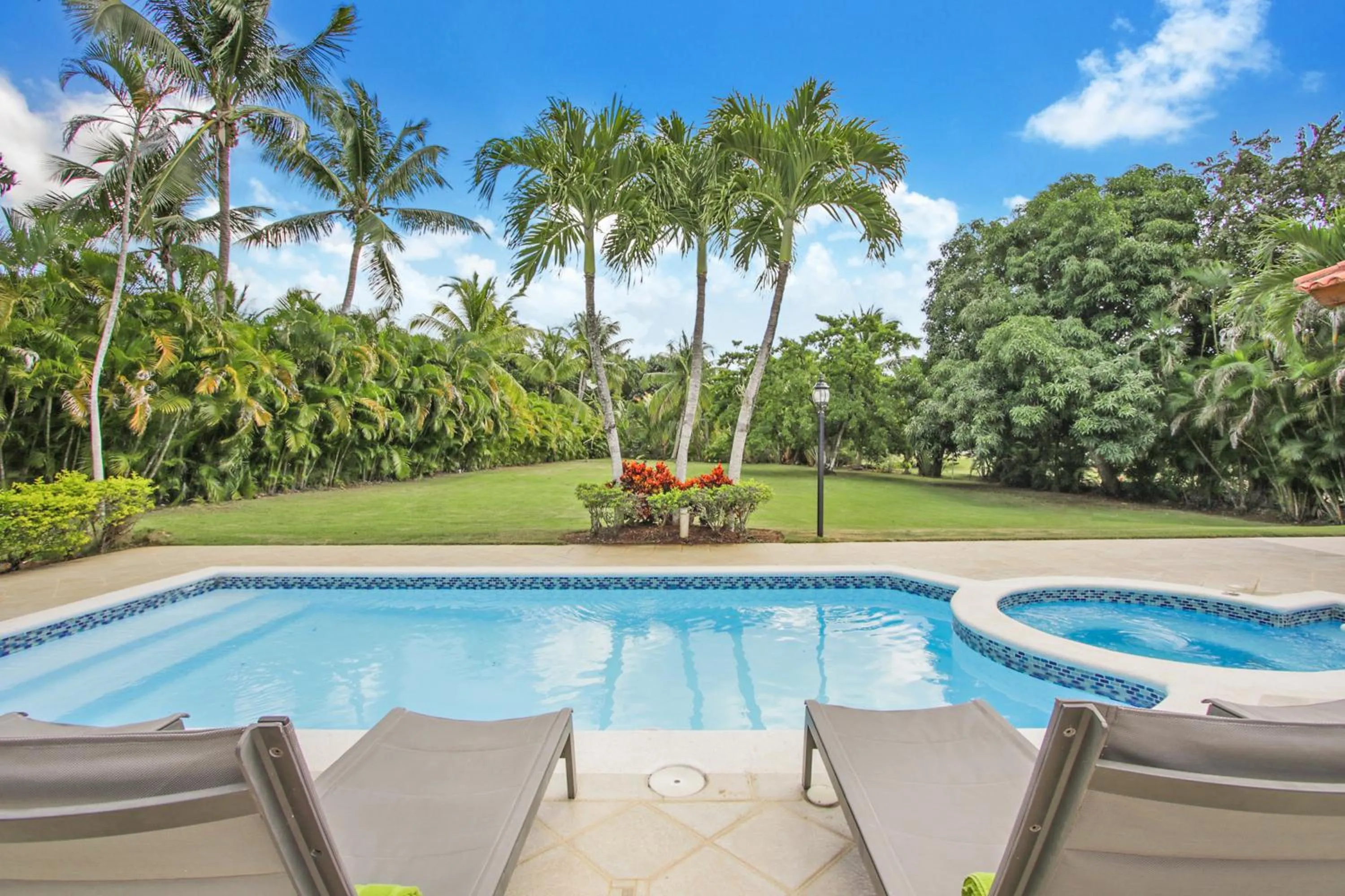 Garden in Amazing Villa in Casa de Campo with Included in Price Maid and Waiter