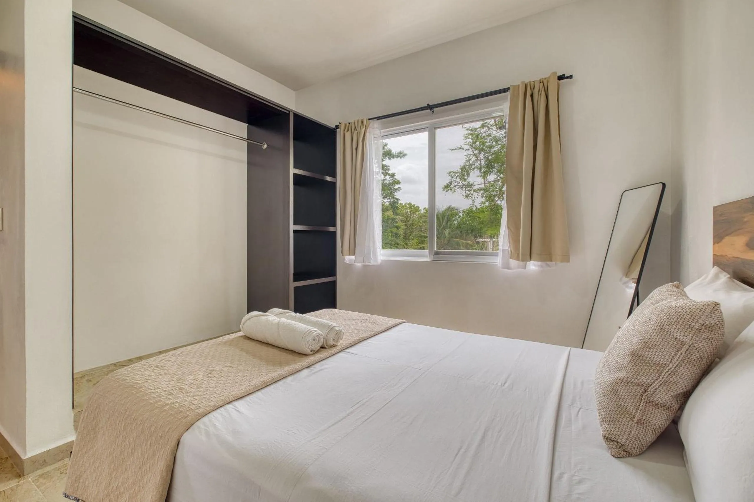 Bed in La Aurora Puerto Escondido