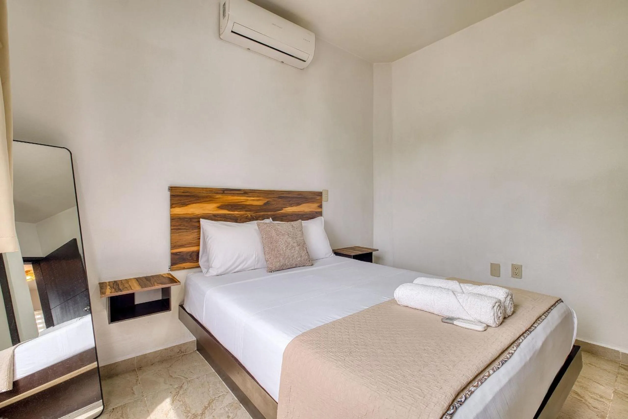 Bed in La Aurora Puerto Escondido